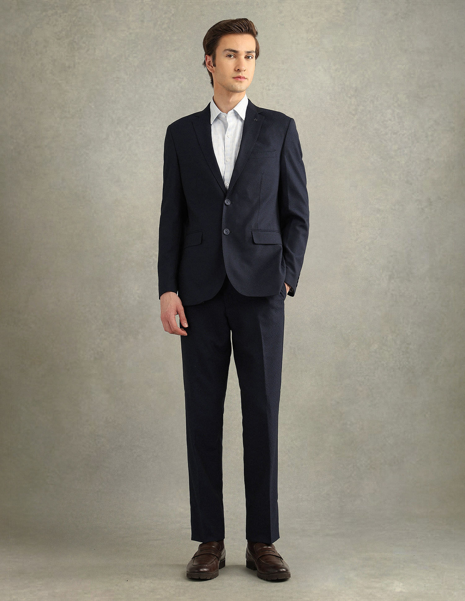 Arrow Tailored Fit Jacquard Two Piece Suit
