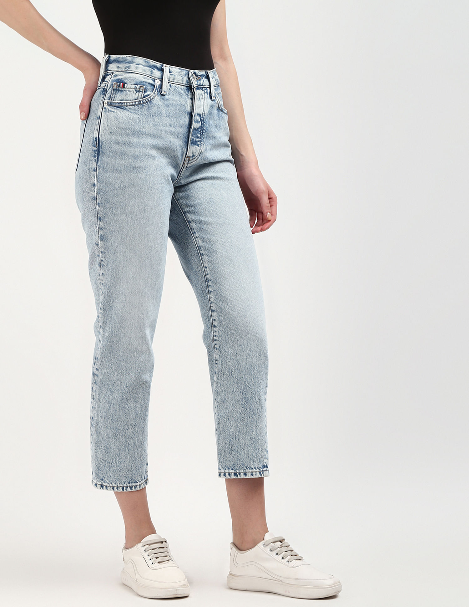 Buy Tommy Hilfiger High Rise Classic Straight Fit Jeans NNNOW