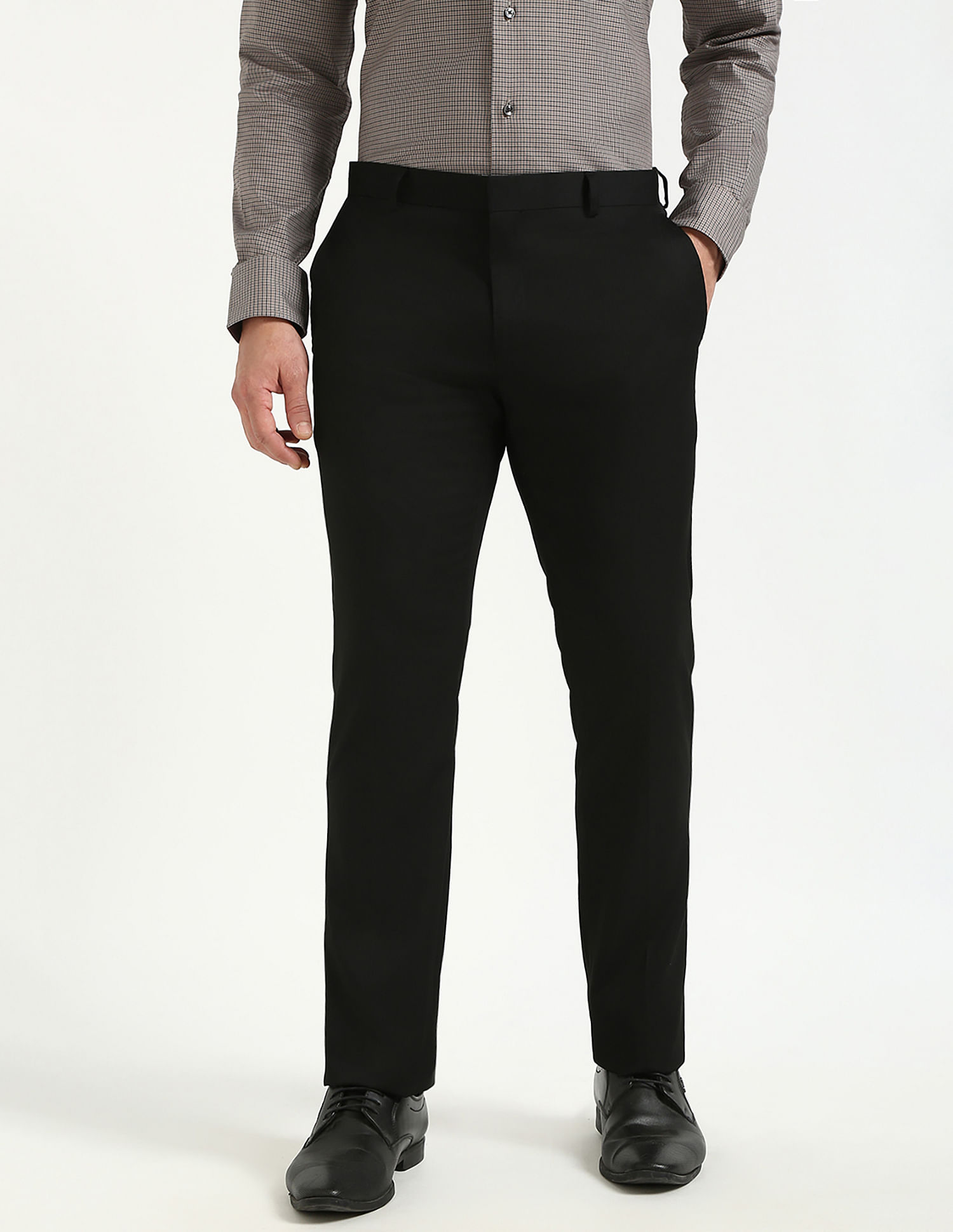 Tommy Hilfiger Regular-Fit Self-Design Mid-Rise Trouser