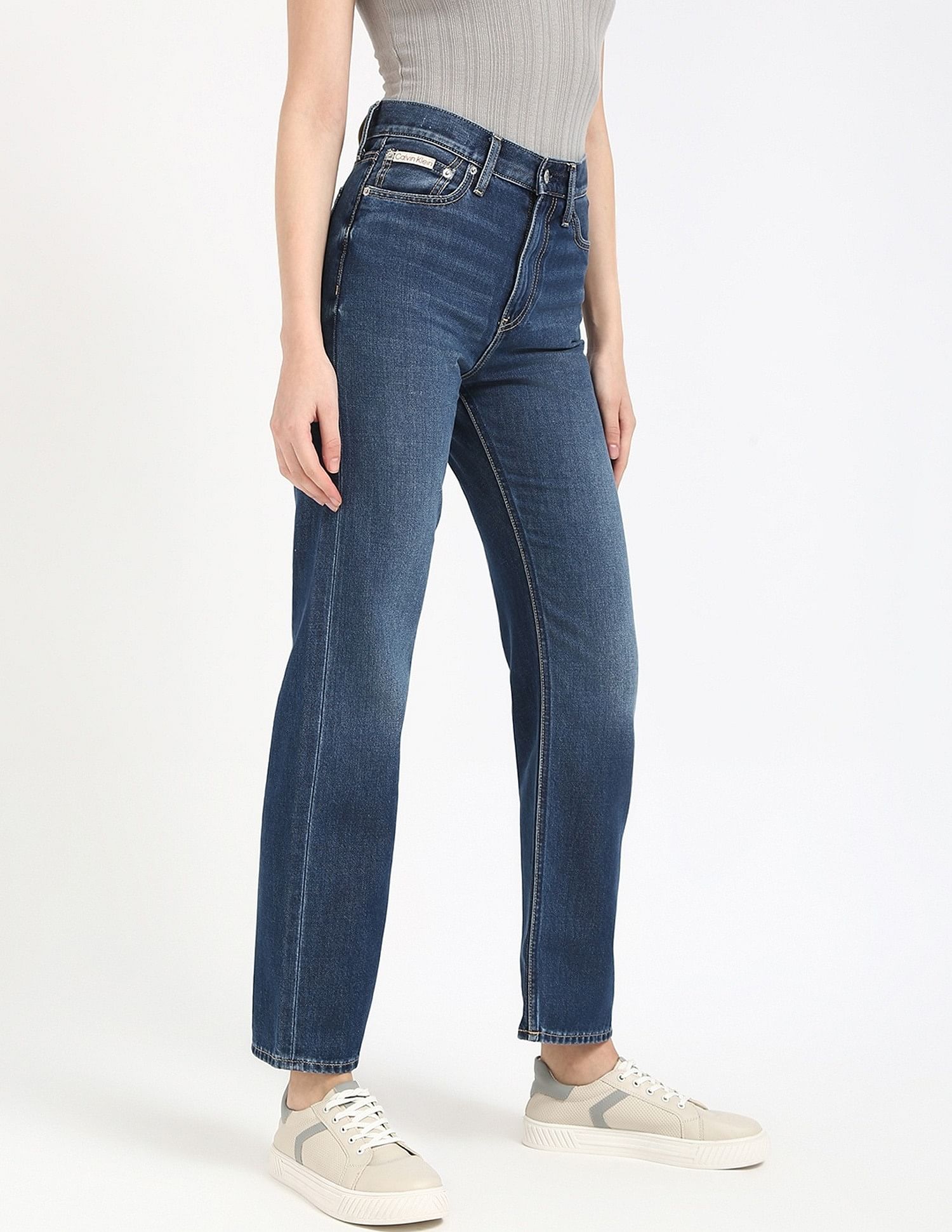 Calvin Klein Jeans Womens Whiskered Straight Fit Jeans