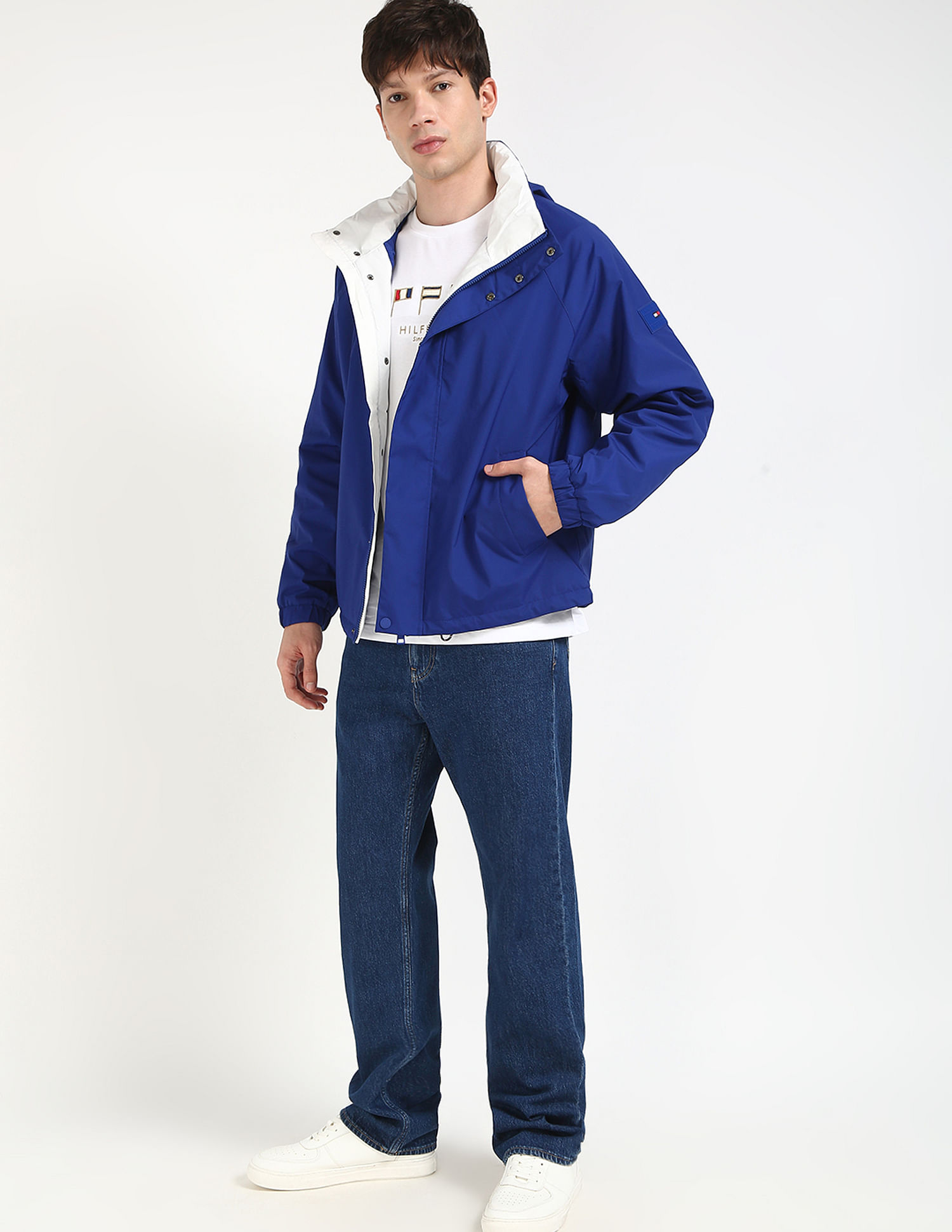 Tommy Hilfiger Men's Blue Jacket for Stylish Outings