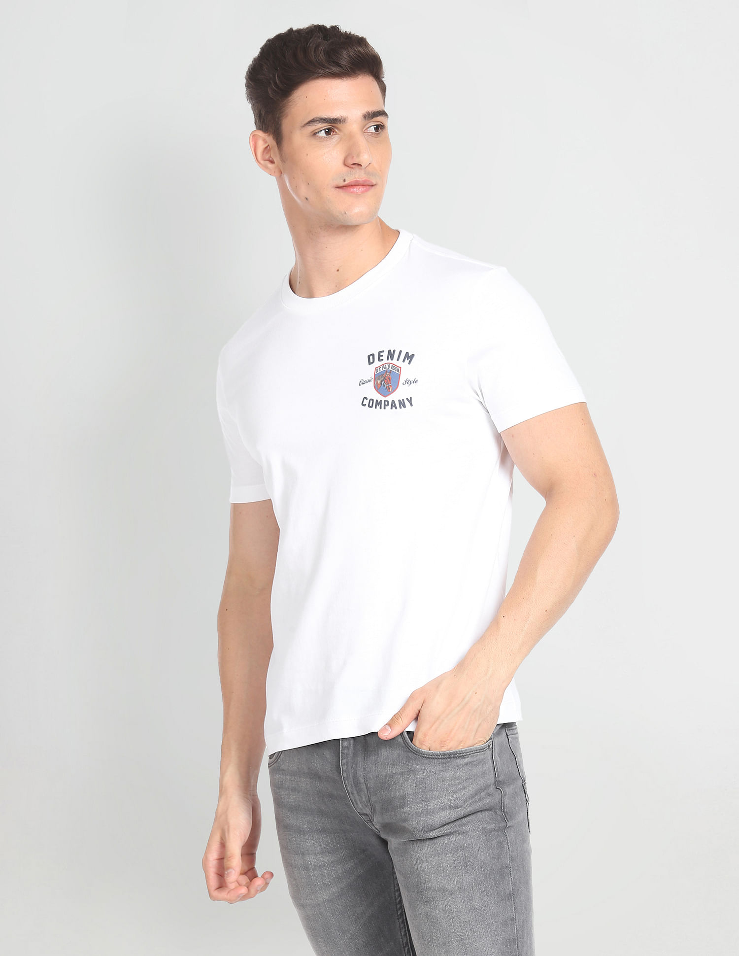 U.S. Polo Assn. Denim Co. Solid Slim Fit T-Shirt