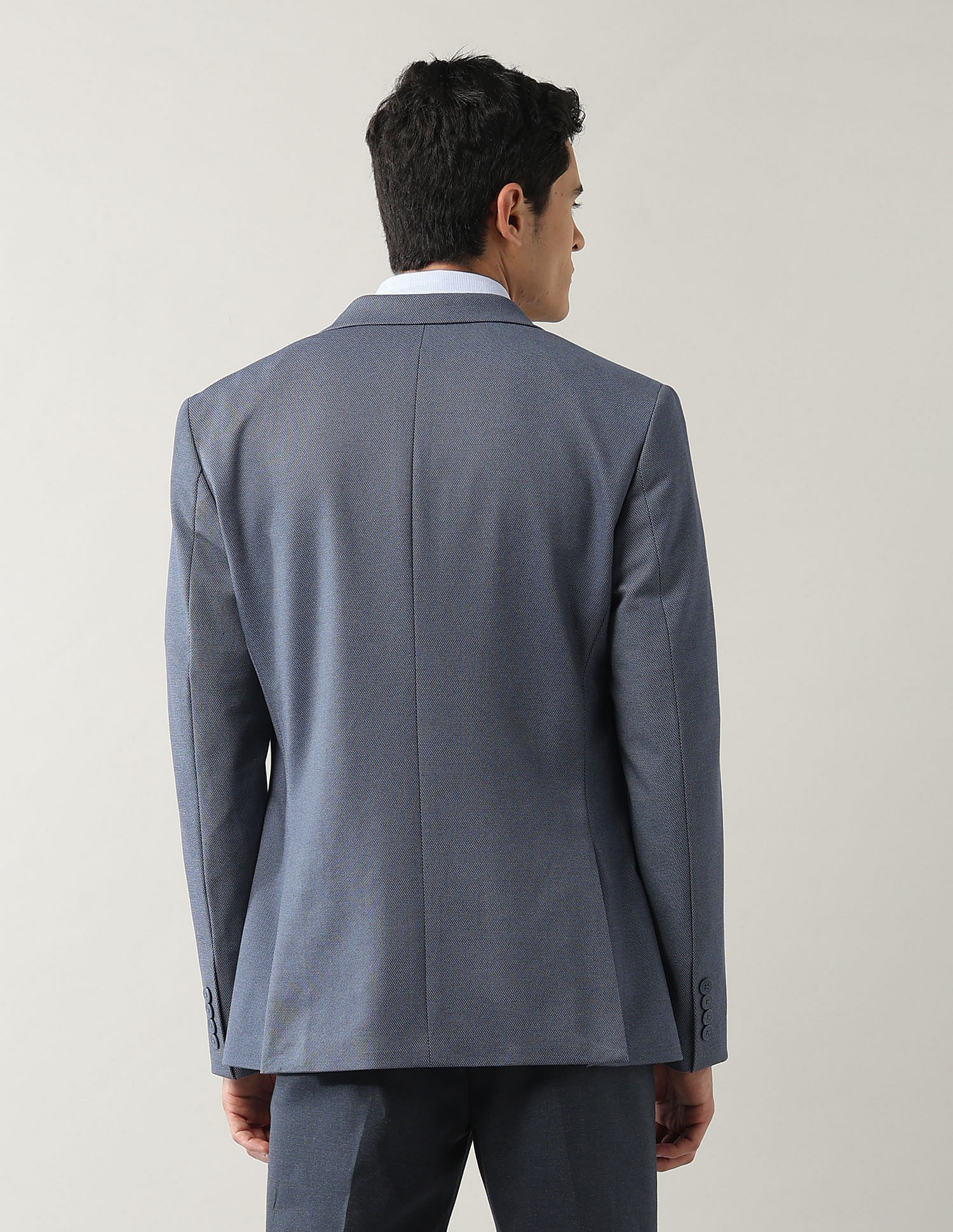 Arrow Solid Zero Calorie Slim Fit Blazer
