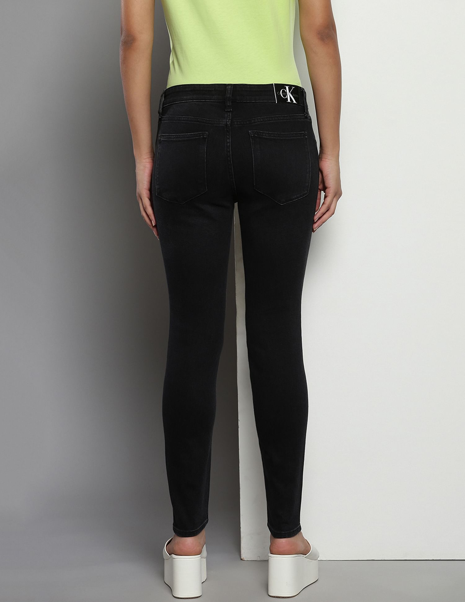 Calvin Klein Body Fit Whiskered Jeans