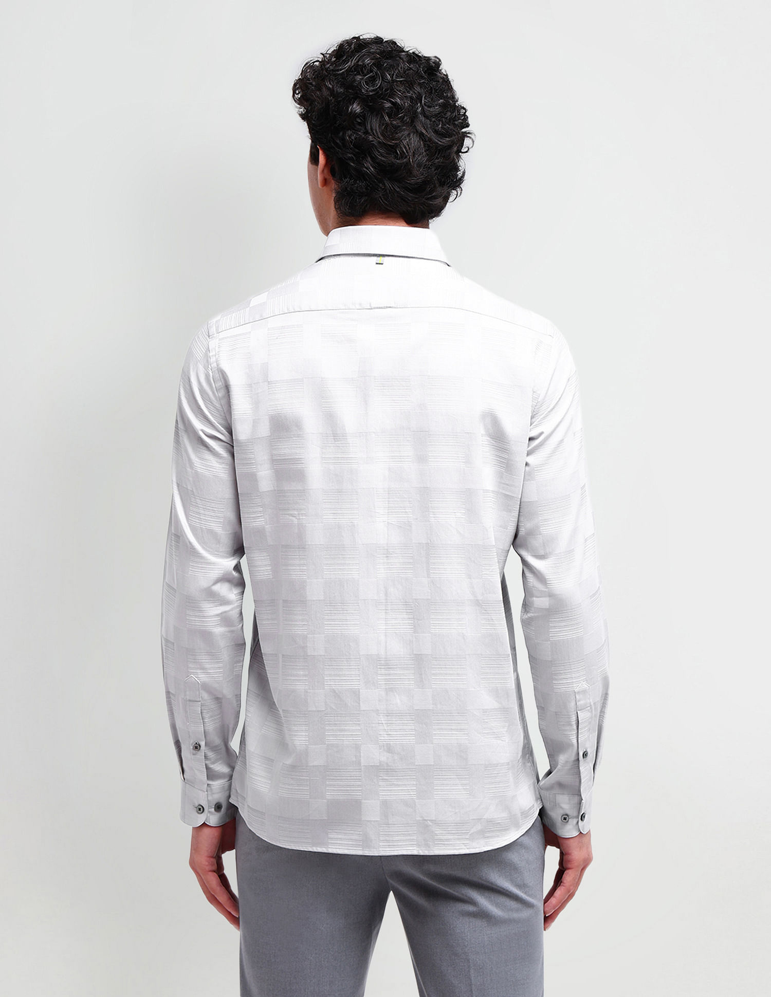 Arrow Newyork Manhattan Slim Fit Dobby Shirt