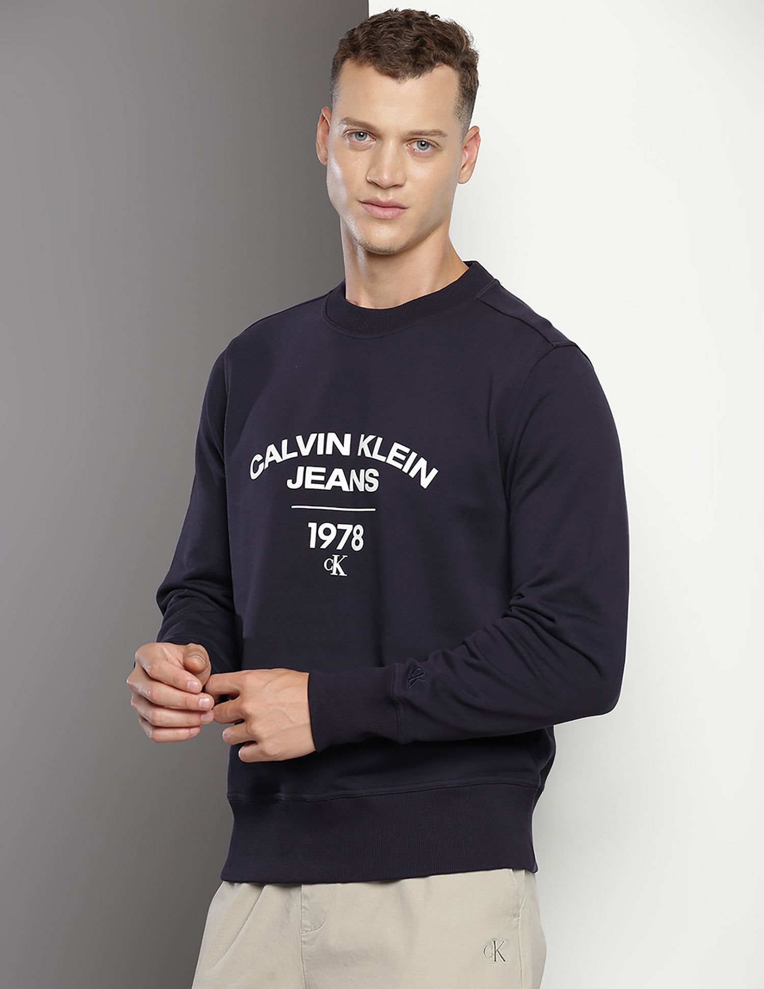 Calvin klein jeans crew neck sweatshirt online