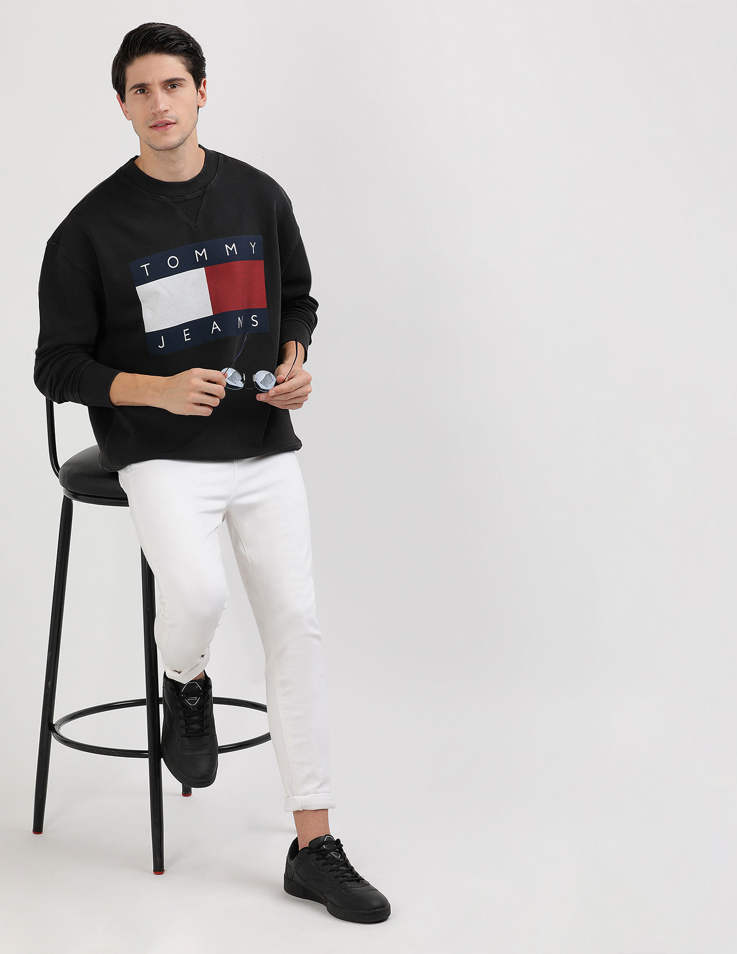 Tommy Hilfiger Brand Print Relaxed Sweatshirt