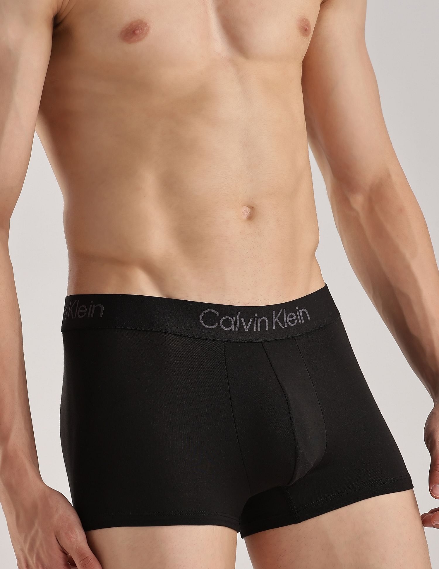 Calvin Klein Underwear Low Rise Solid Multi Trunks - Pack Of 3
