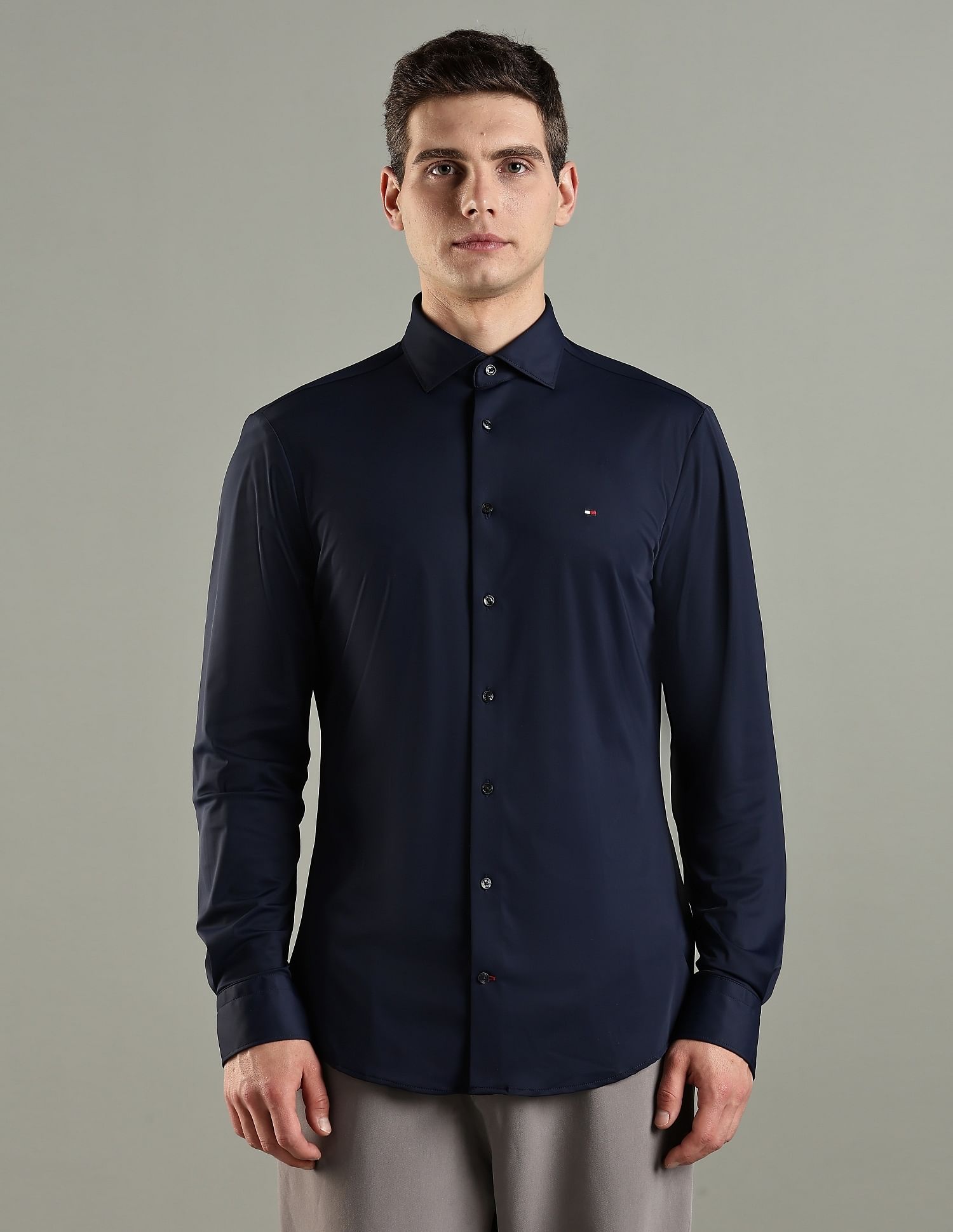 Tommy Hilfiger Solid Slim-Fit Cotton Shirt