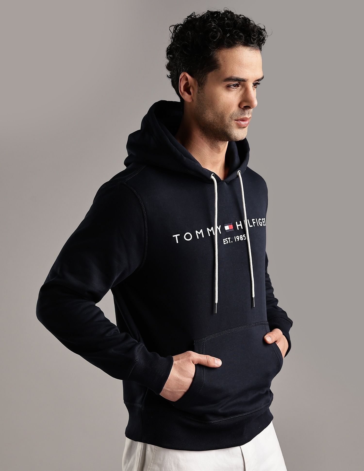 Tommy Hilfiger Embroidered Logo Regular-Fit Cotton Sweatshirt