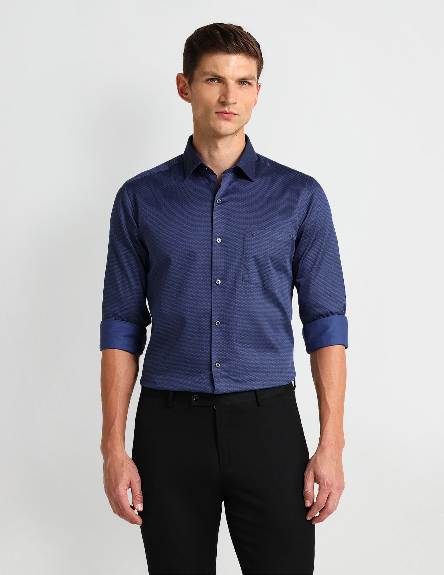 Arrow Manhattan Slim Satin Weave Shirt