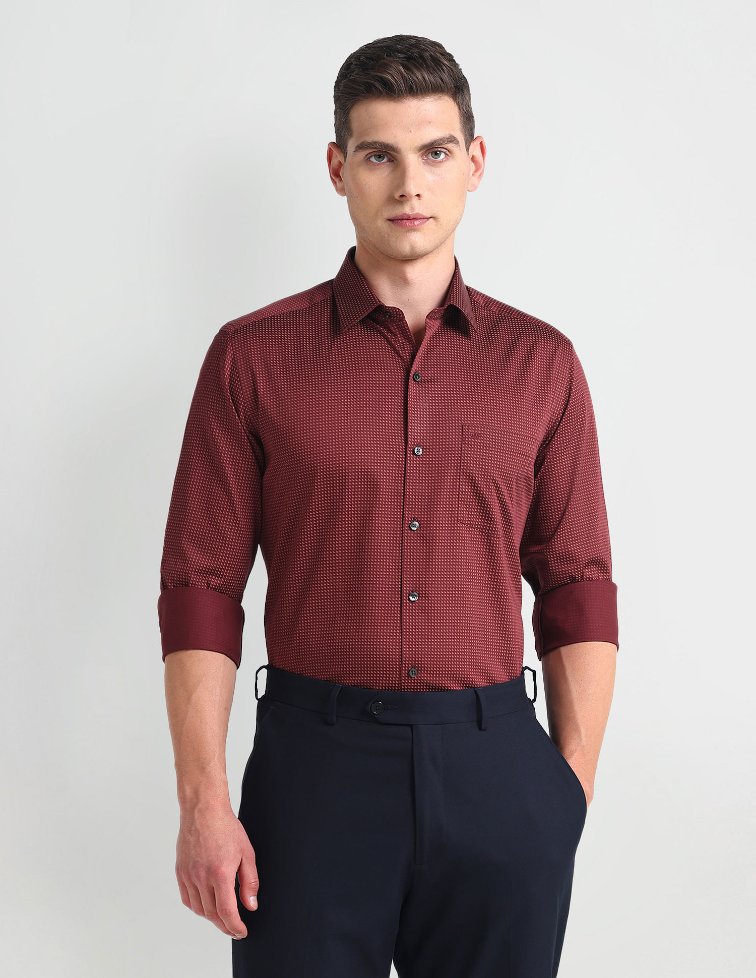 Arrow Pure Cotton Manhattan Slim Fit Shirt
