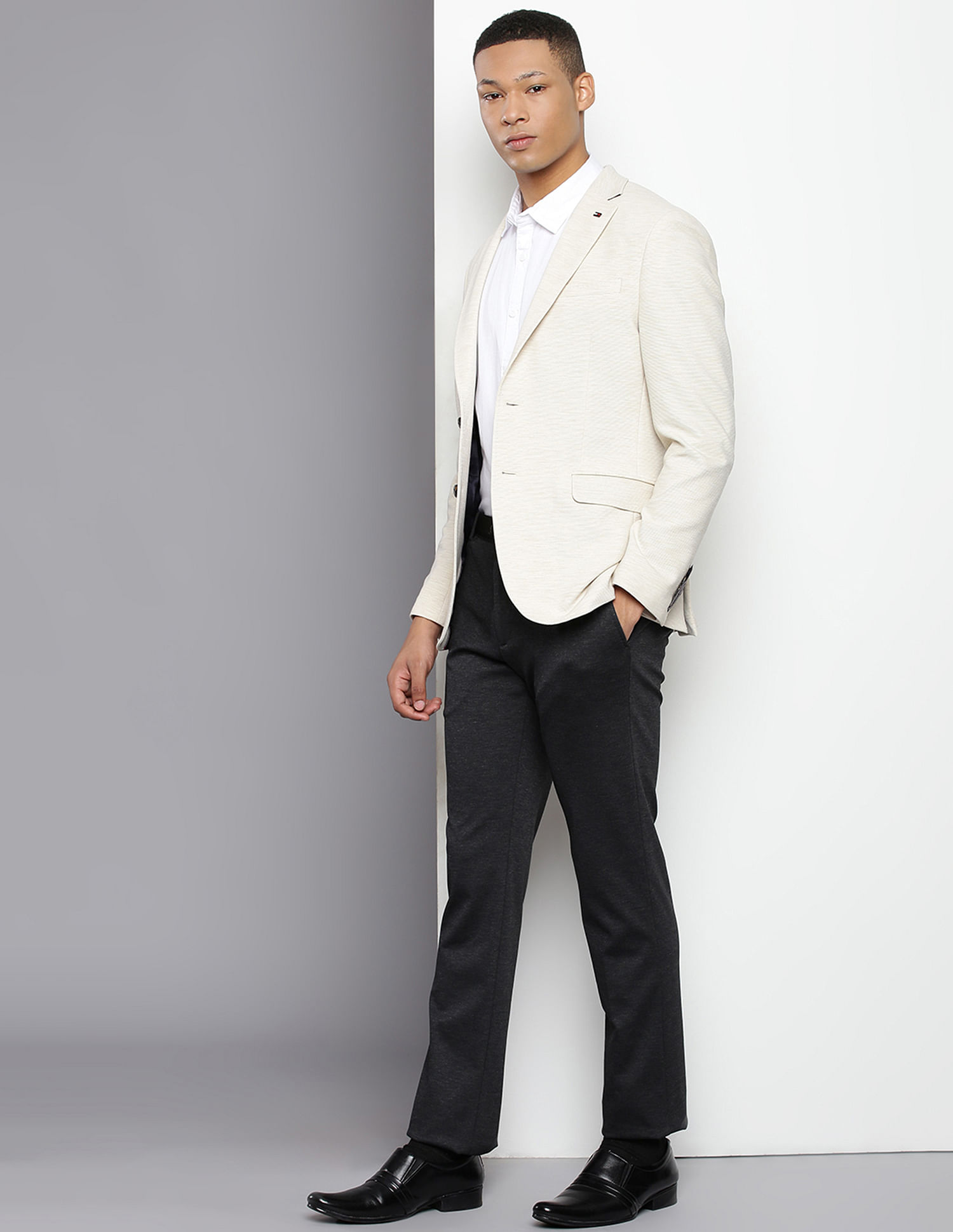 Tommy Hilfiger Textured Regular Fit Blazer