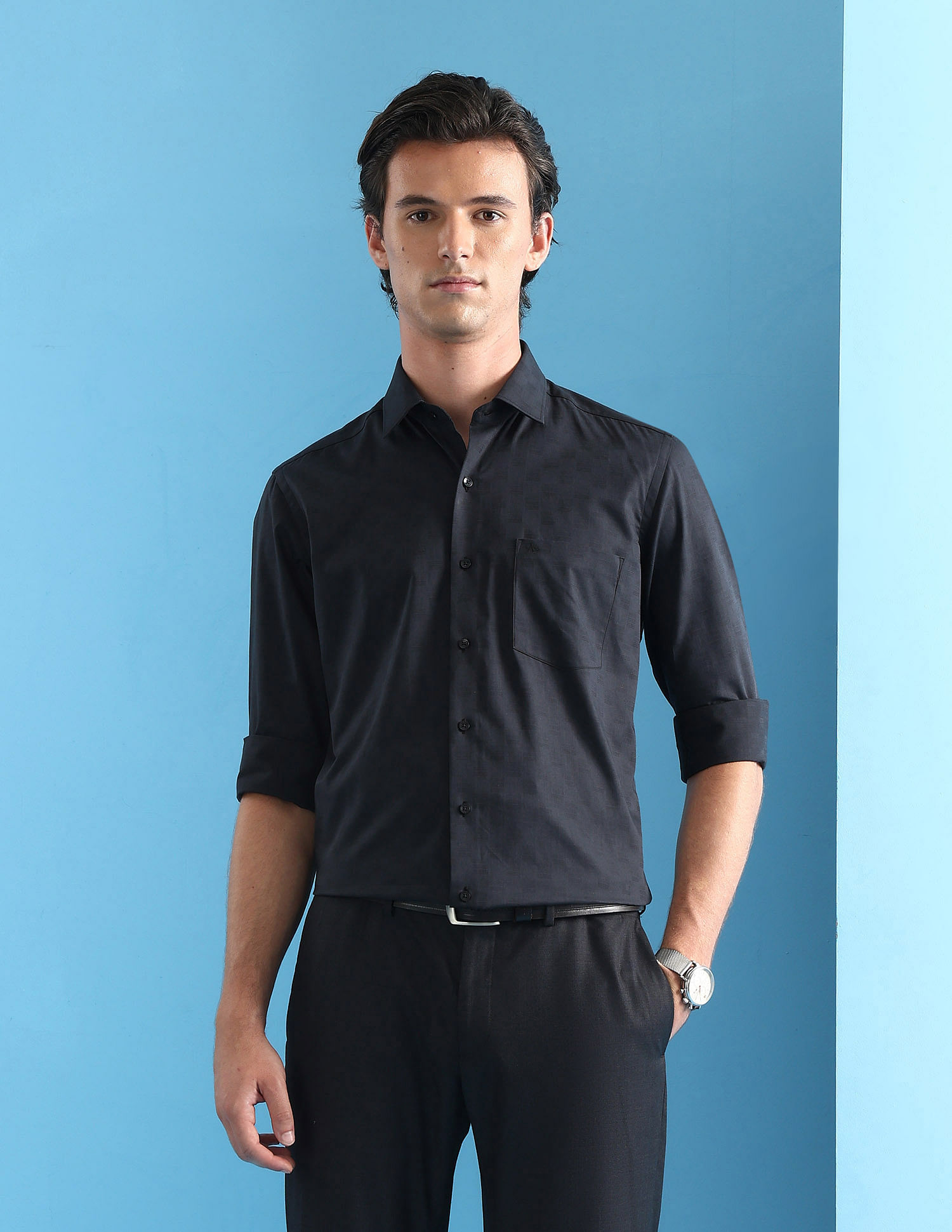 Arrow Manhattan Slim Fit Velocity Shirt