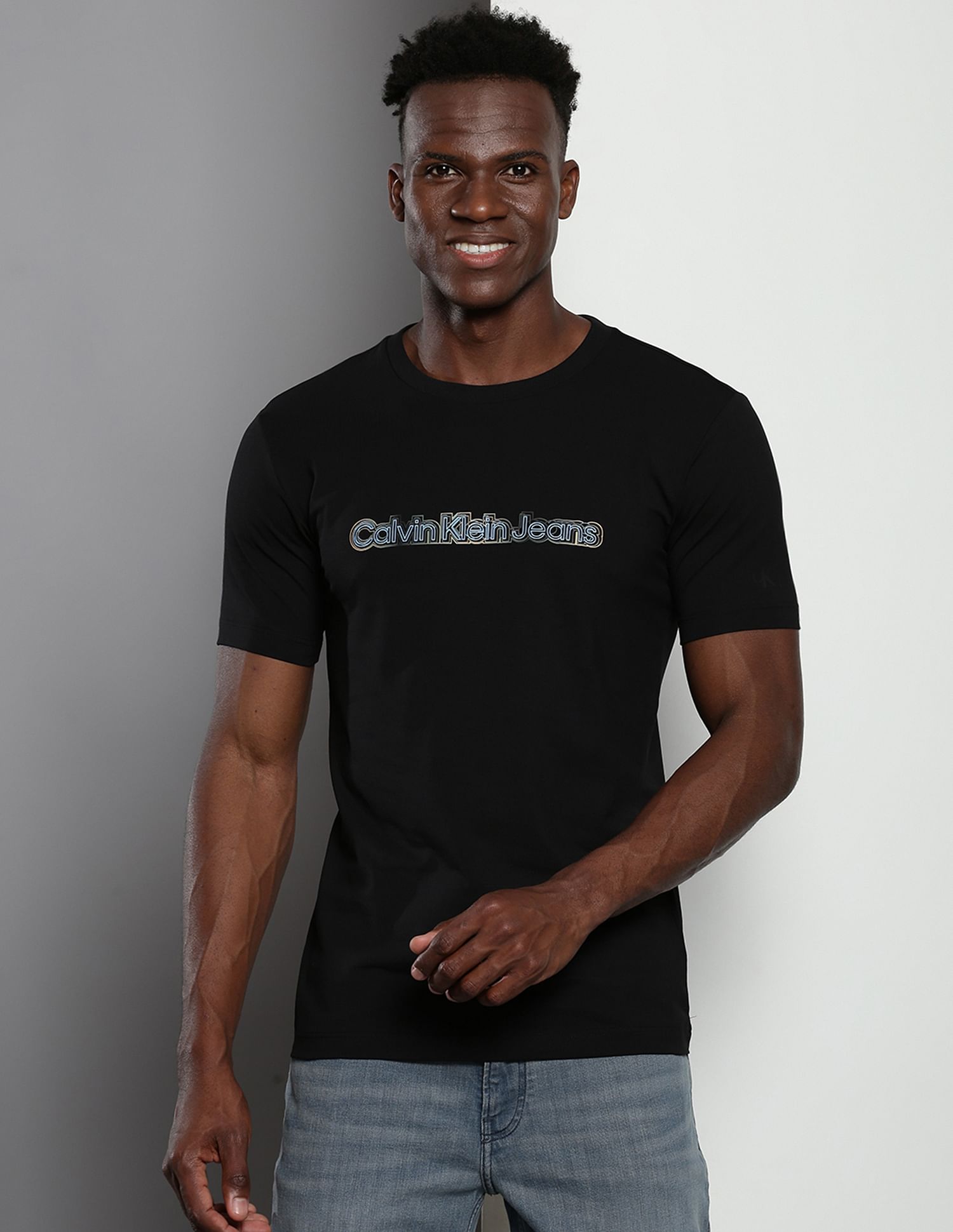 Calvin Klein Sustainable Cotton Slim Fit T-Shirt