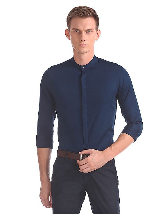 Navy Cotton Stretch Fitted Shirt With Concealed Placket