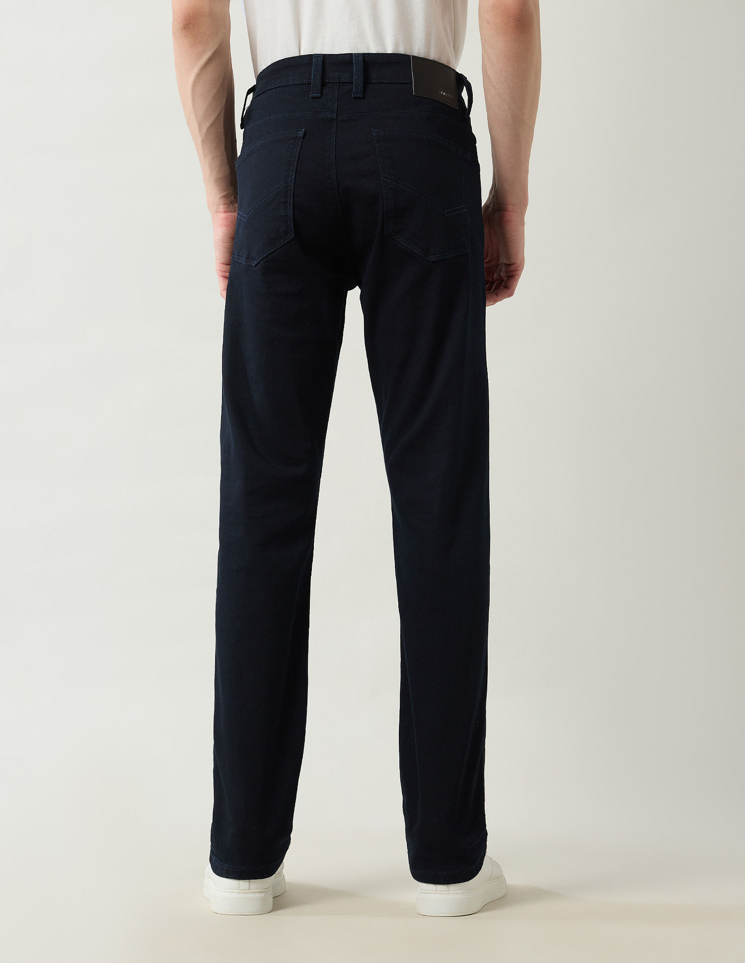 Arrow Newyork Mid Rise Regular Straight Fit Jeans