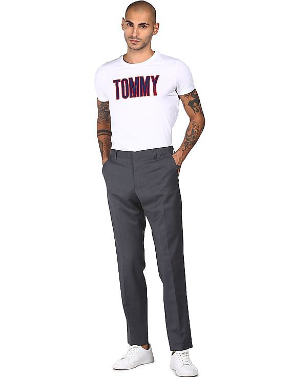 Tommy Hilfiger Men Grey Slim Fit Solid Casual Trousers
