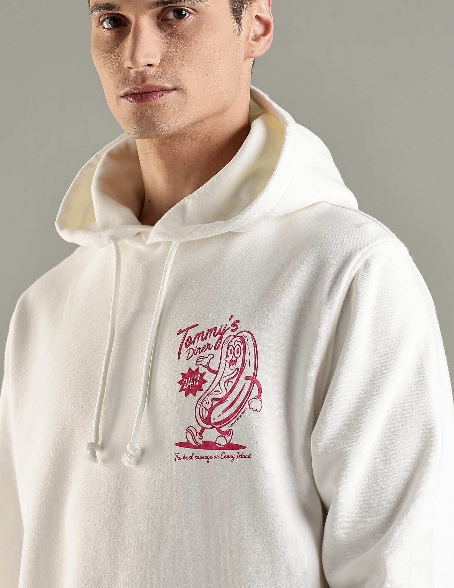 Tommy Hilfiger Graphic Regular Fit Cotton Sweatshirt