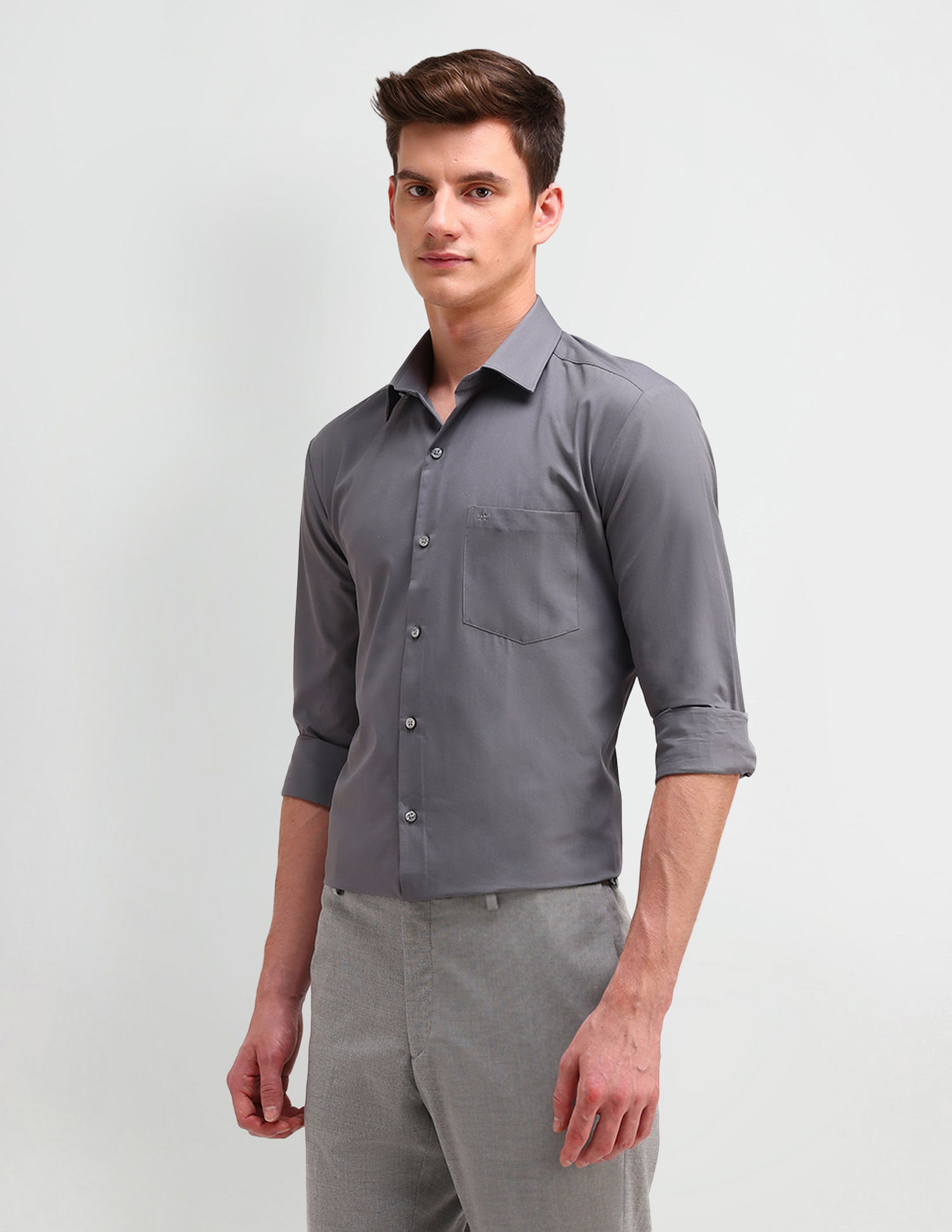 Arrow Slim Fit Solid Pattern Shirt