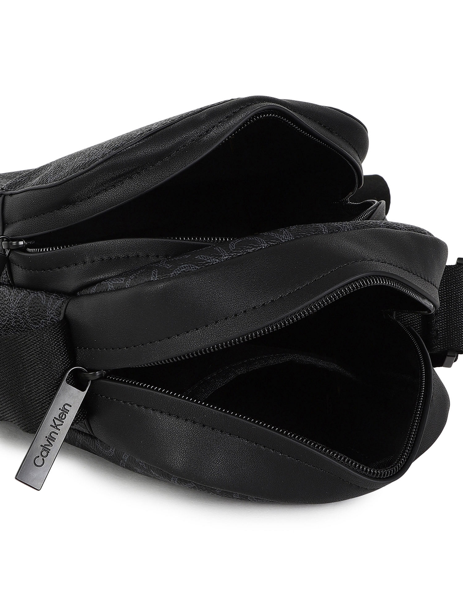 Calvin Klein Must Reporter Monogram Bag