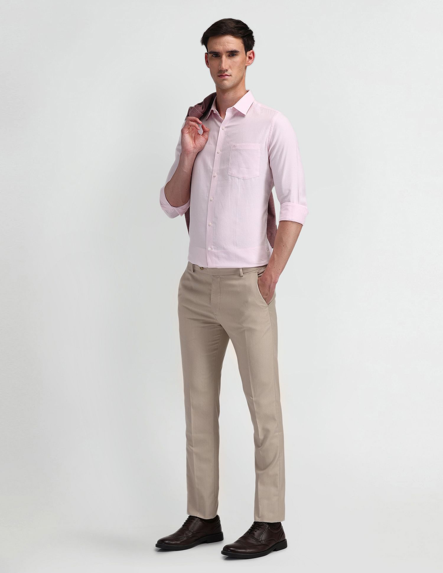Arrow Manhattan Slim Fit Vertical Striped Shirt