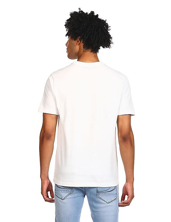 Aeropostale Men White Cotton Appliqued Logo T-Shirt