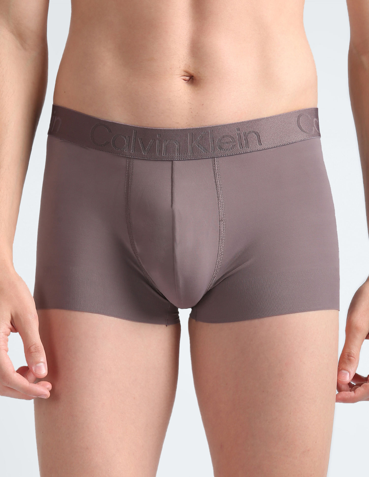  Calvin Klein Men's Customized Stretch Low Rise Trunks, Grey  Sky, X-Large : Clothing, Shoes & Jewelry