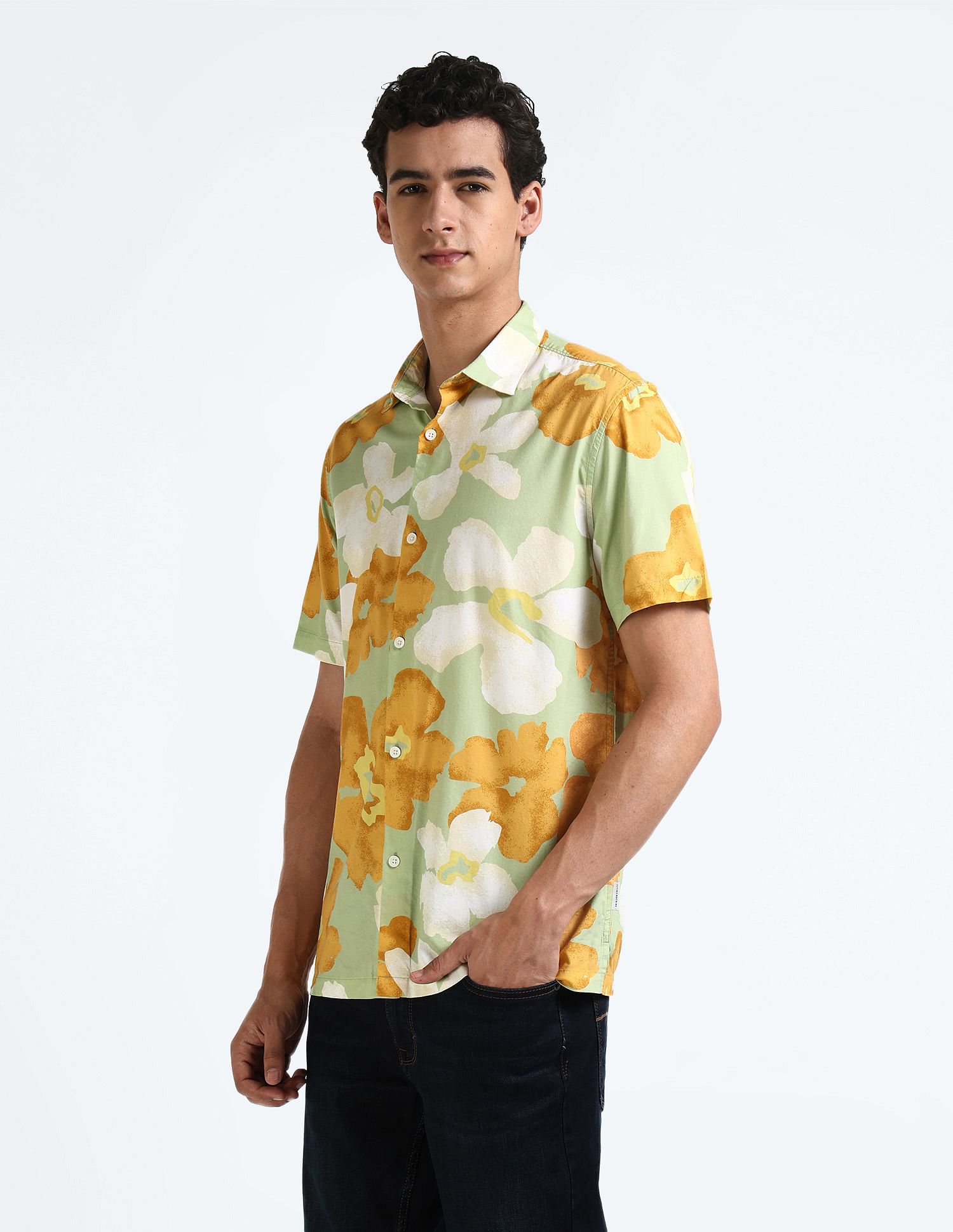 Flying Machine Spread Collar Floral Print Shirt