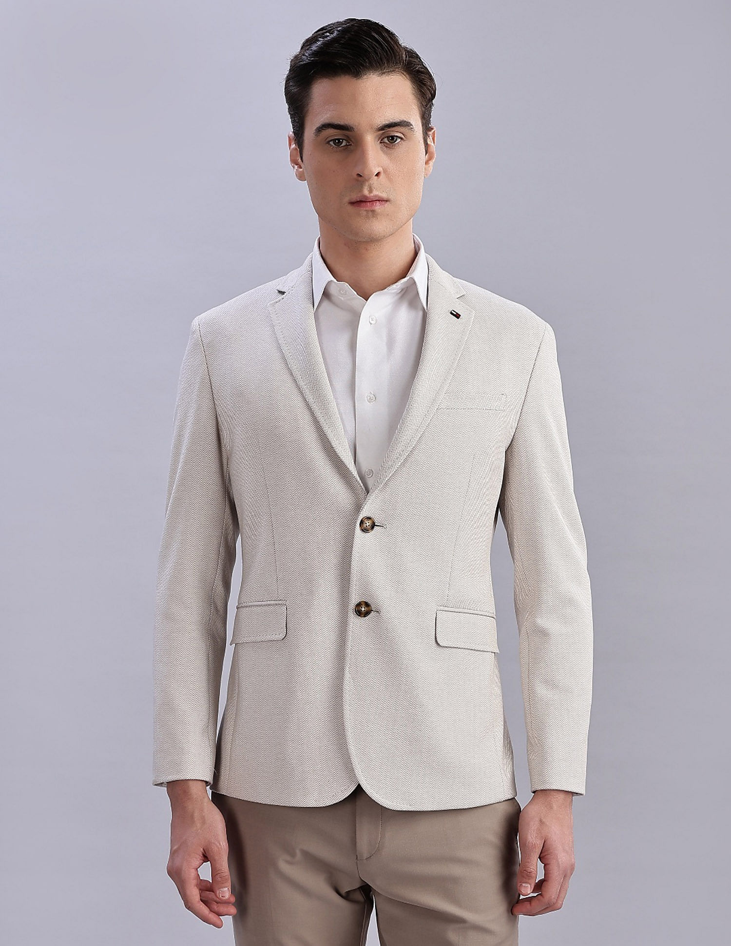 Tommy Hilfiger Checked Regular-Fit Polyester Single Breasted Blazer