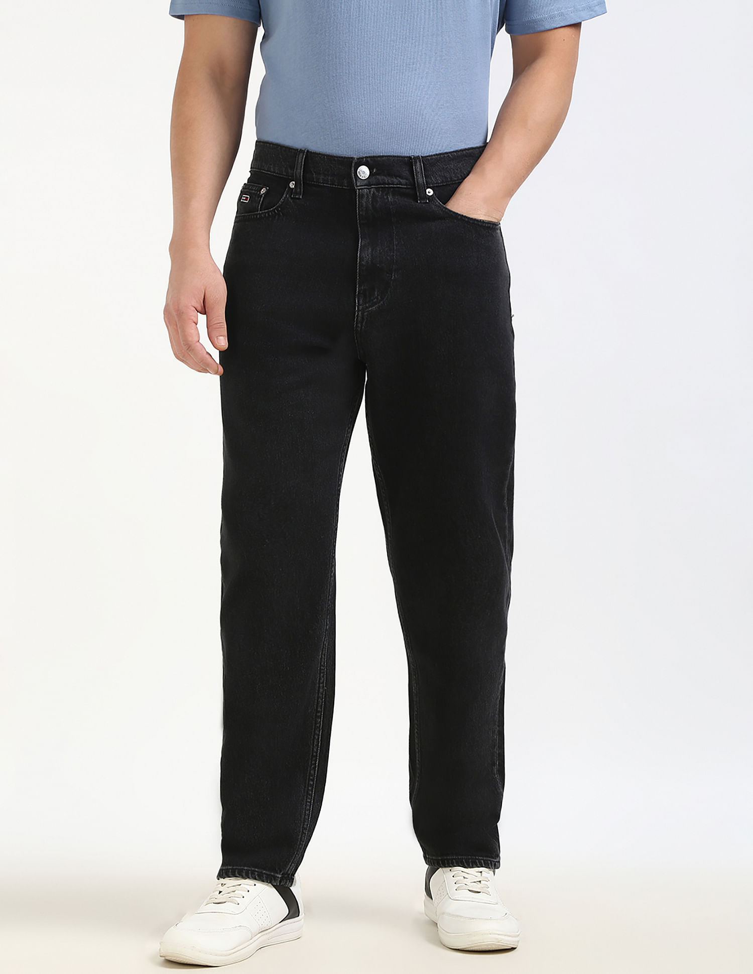 Tommy Hilfiger Rinse-Wash Relaxed-Fit Mid Rise Jeans