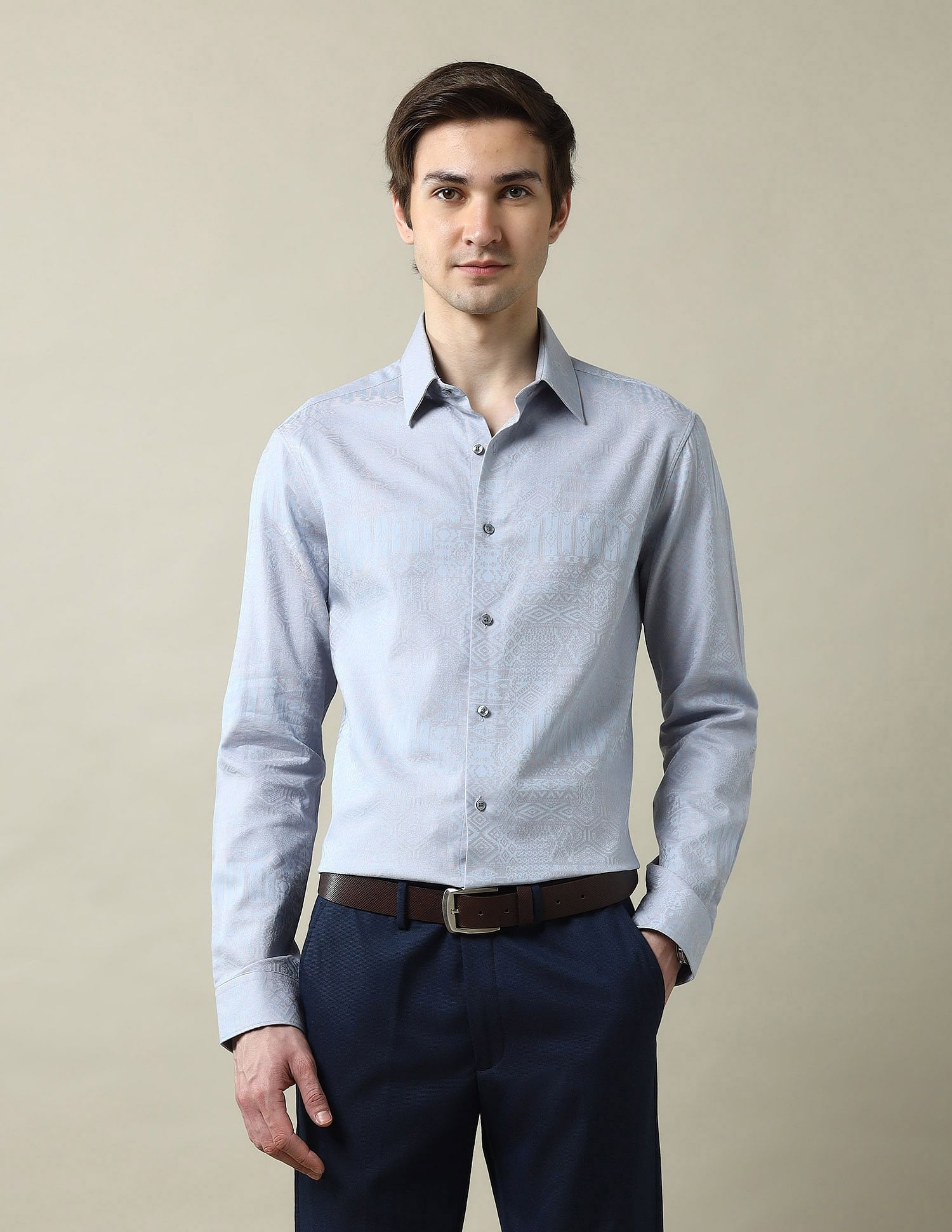 Arrow Tailored Fit Jacquard 1851 Shirt