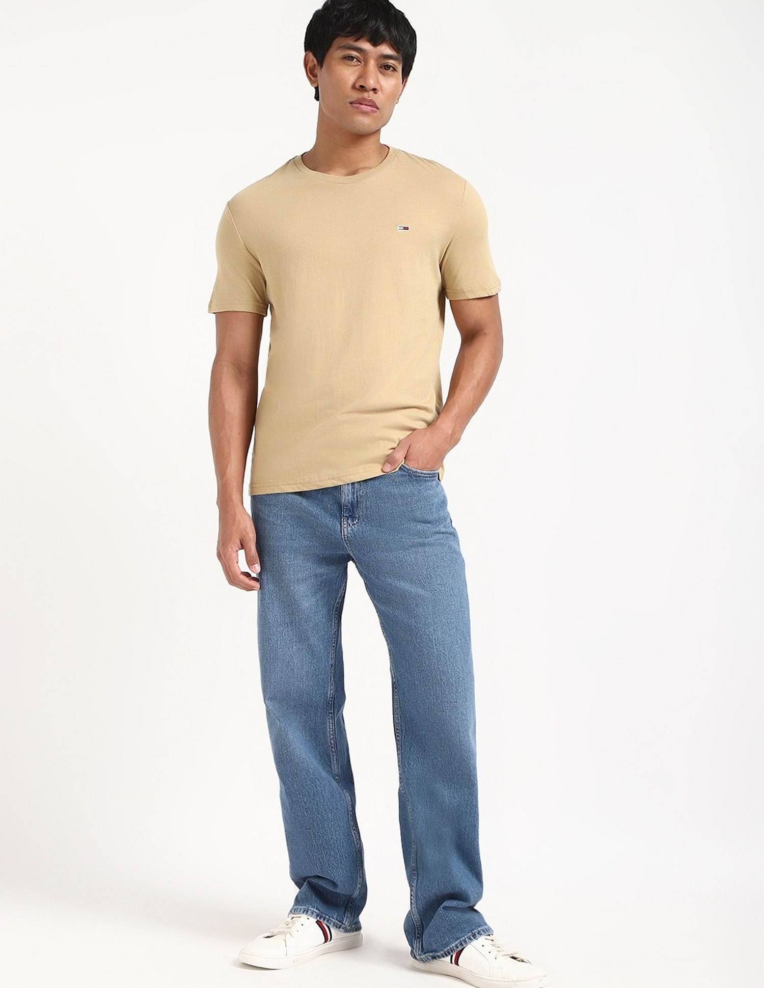 Tommy Hilfiger Logo Solid Slim-Fit Cotton T-Shirt