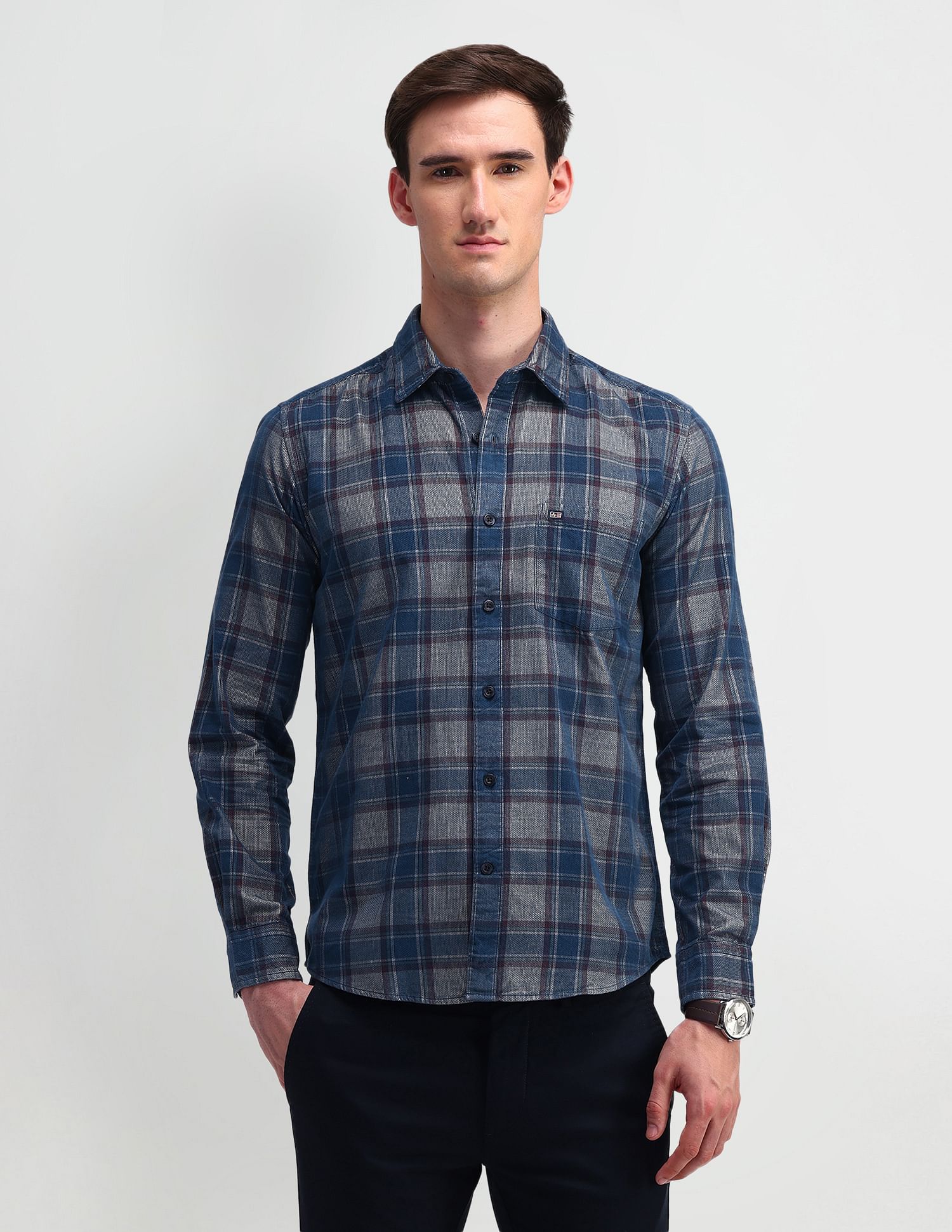 Arrow Sport Slim Fit Lightweight Corduroy Shirt