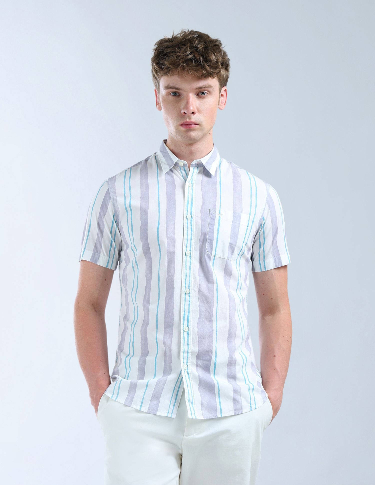 Flying Machine Slim Fit Vertical Striped Shirt