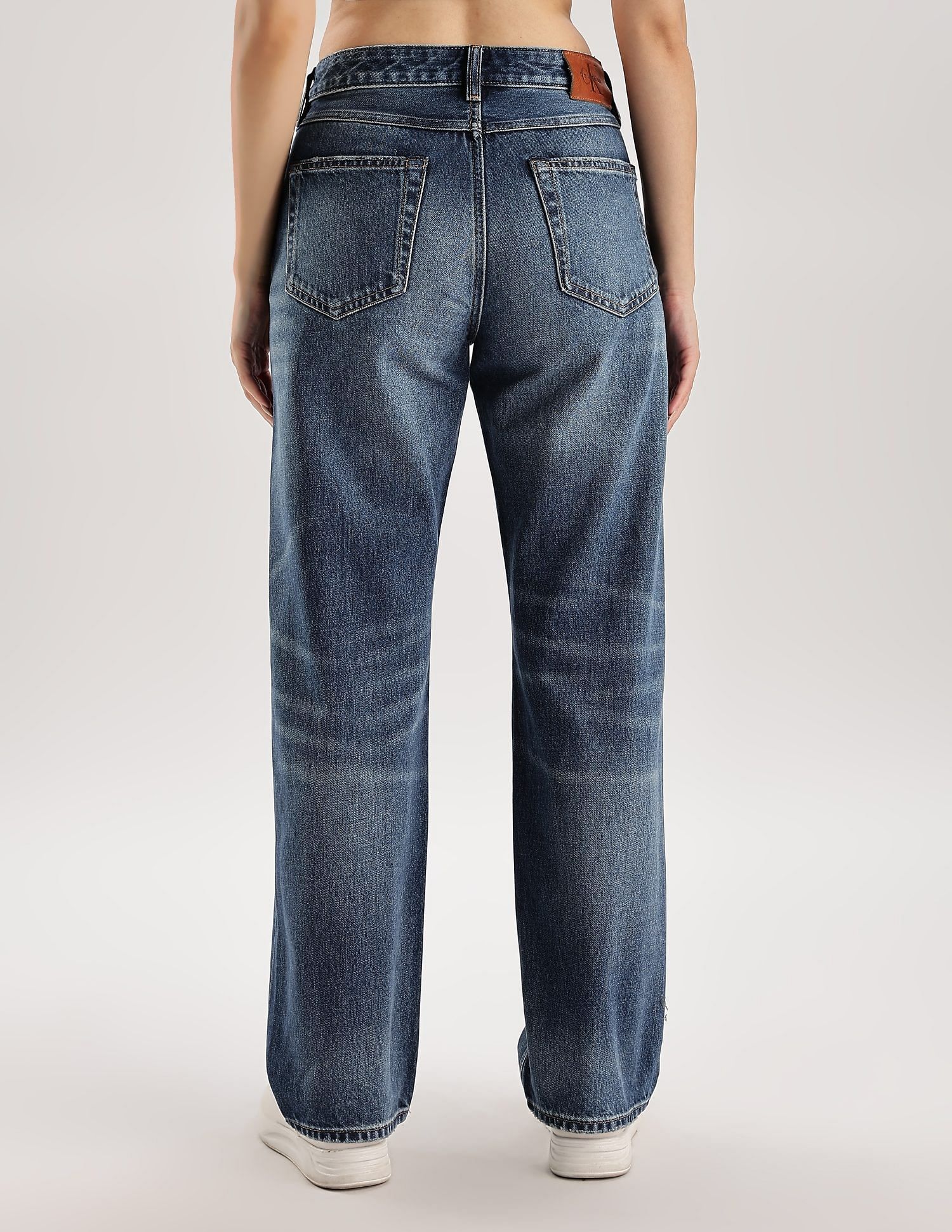 Calvin Klein Jeans Mid-Wash Straight-Fit High Rise Jeans