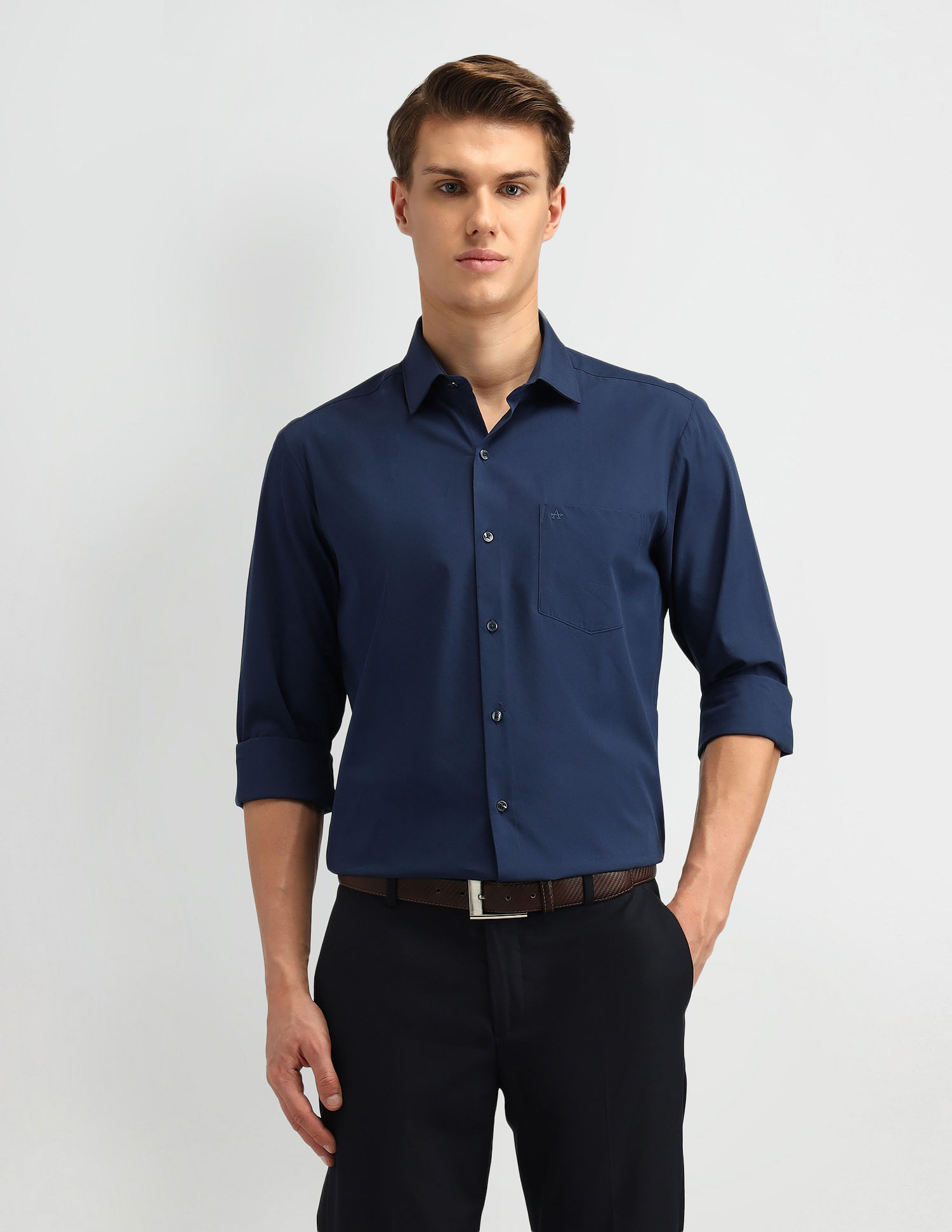 Arrow Slim Fit Solid Pattern Shirt