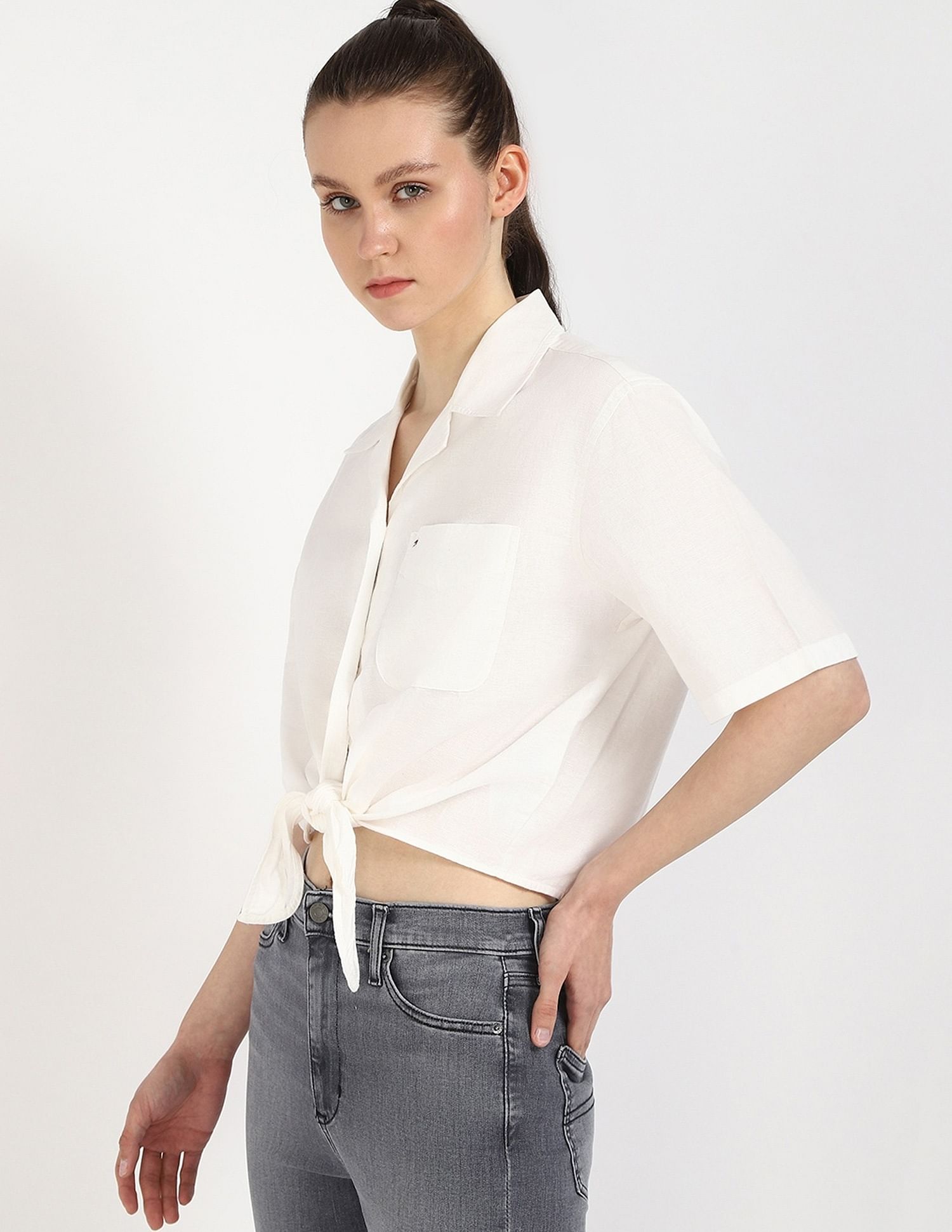 Tommy Hilfiger Solid Cropped Shirt