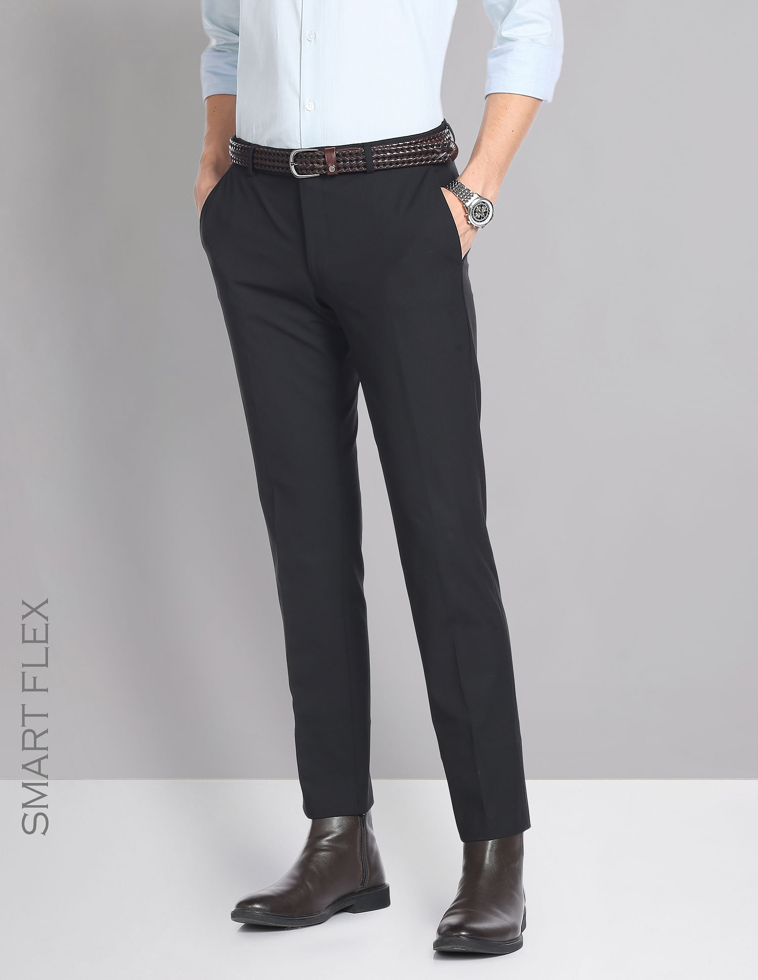 What are some pants or jeans combinaton to wear with black shirt to give  a smart casual look  Quora