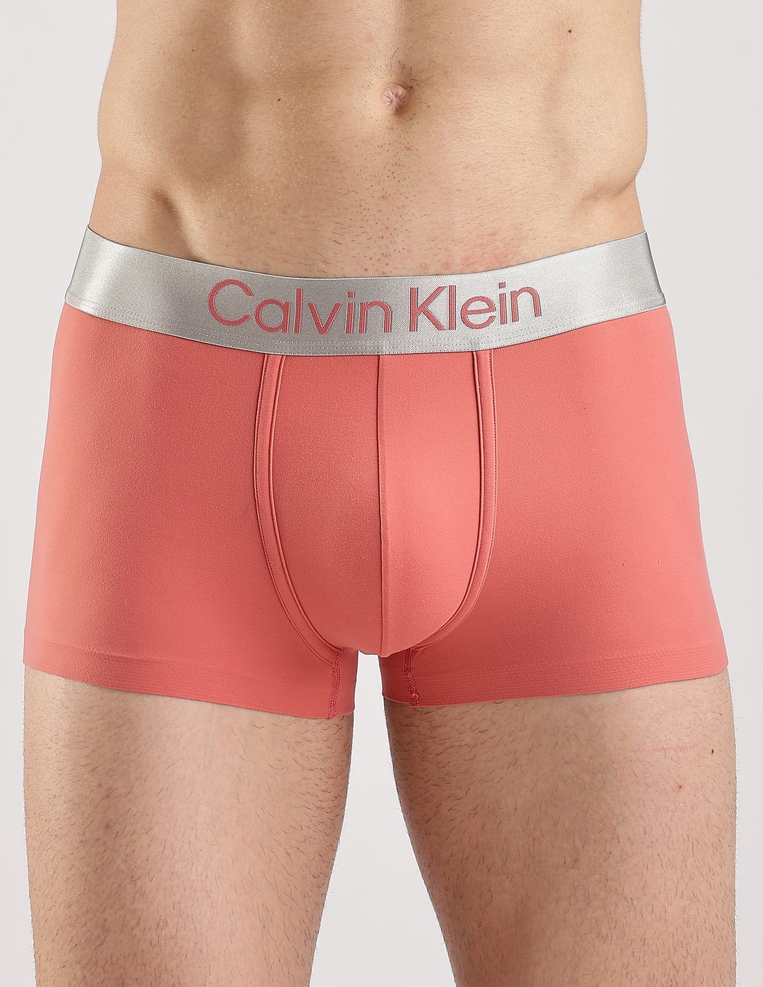 Calvin Klein Underwear Pink Solid Low Rise Trunk