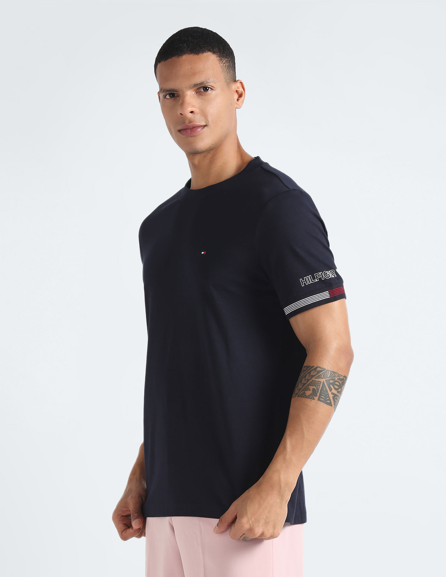 Tommy Hilfiger - Textured Flag T-shirt