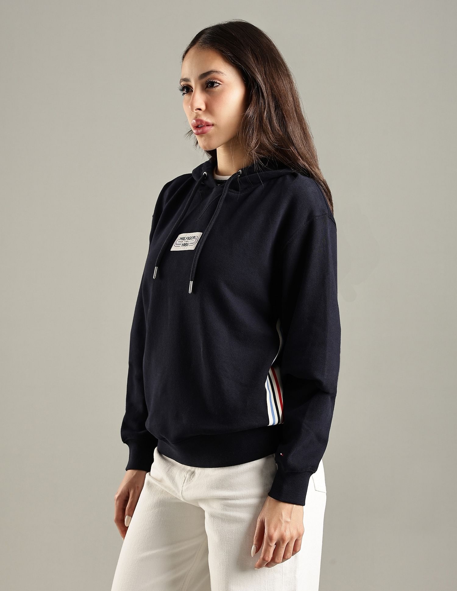 Tommy Hilfiger Regular Fit Cotton Hooded Neck Sweatshirt