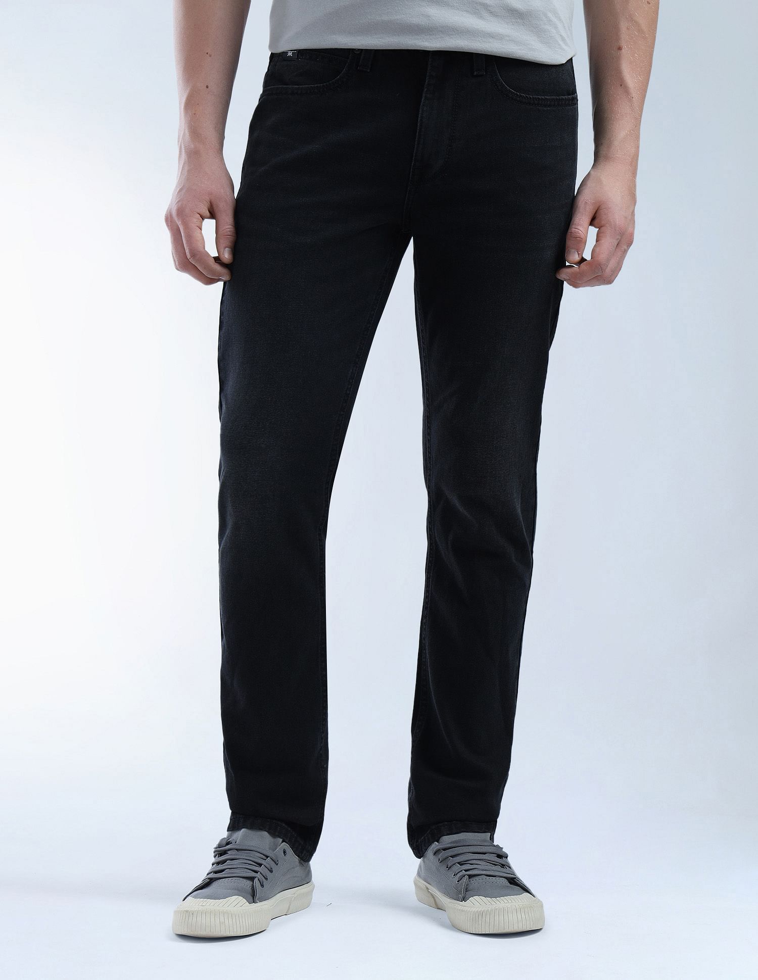 Flying Machine Mid Rise Freddie Slim Straight Fit Jeans