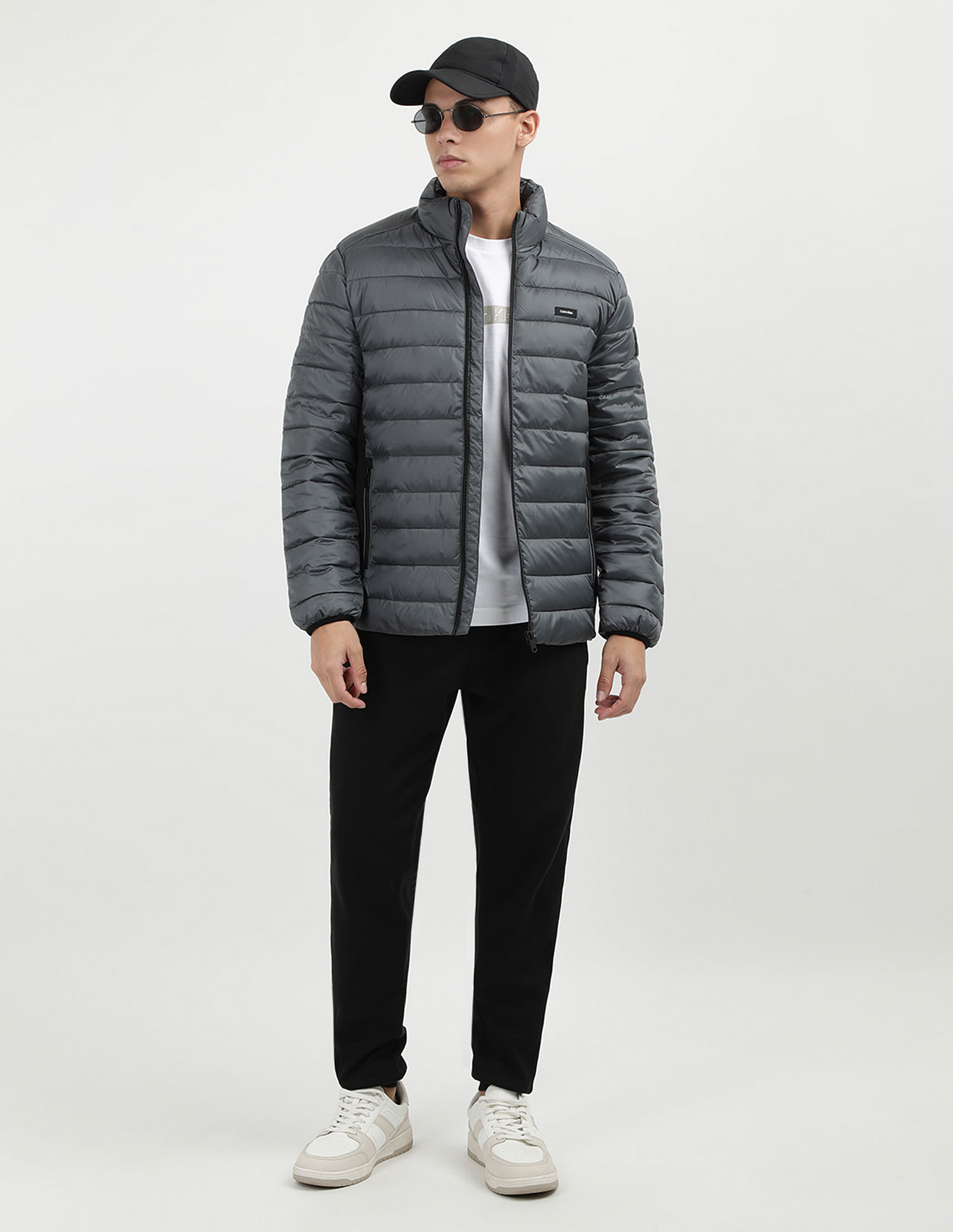 Calvin Klein Jeans Regular Fit Solid Padded Jacket