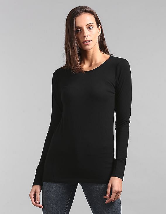 Buy GAP Women Black Featherweight Crew Neck Tee NNNOW