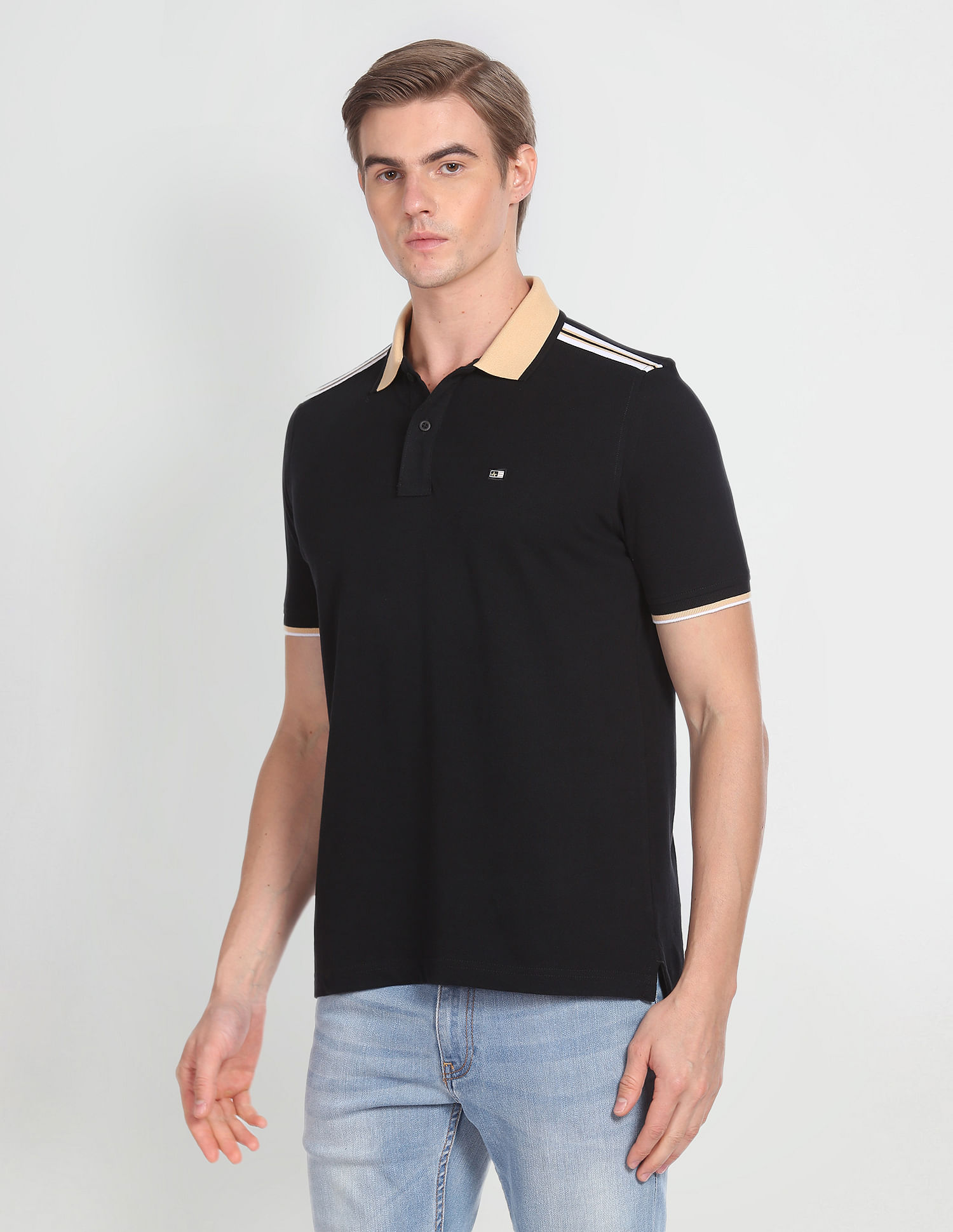 Arrow Solid Compact Cotton Polo Shirt