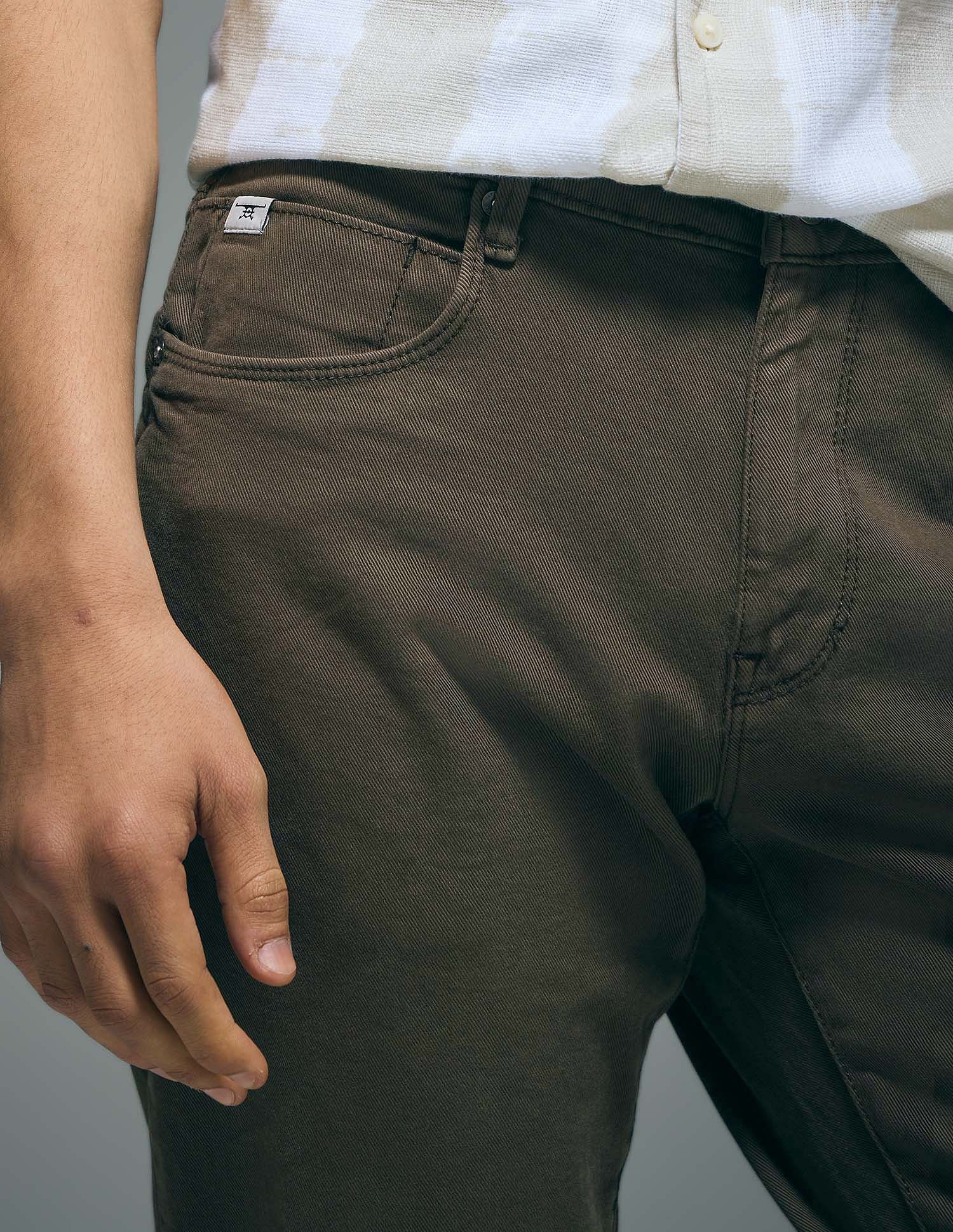 Flying Machine Mankle Relaxed Tapered Fit Mid Rise Jeans