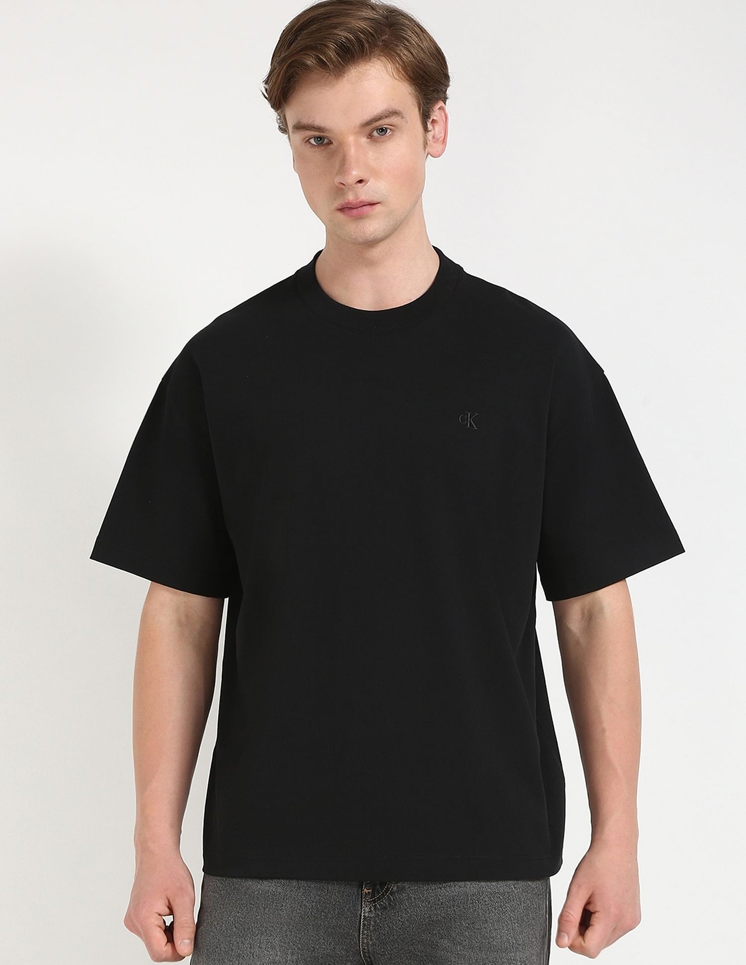 Calvin Klein Jeans Logo Oversized-Fit Cotton T Shirt