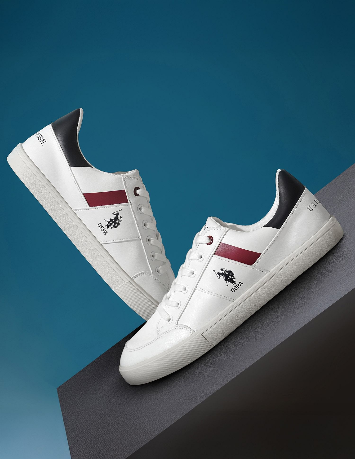 U.S. Polo Assn. Men Narlin 2.0 Colourblocked Sneakers