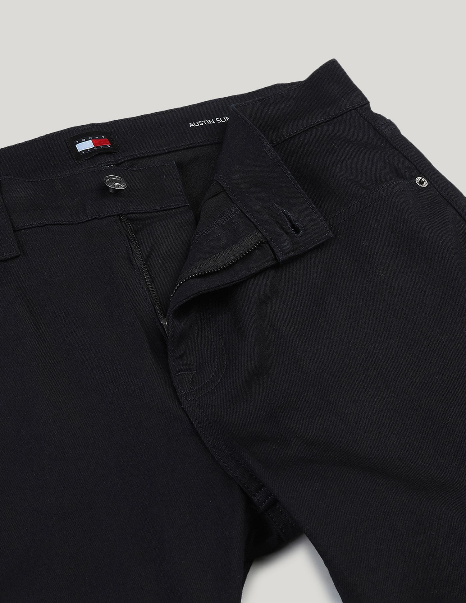 Tommy Hilfiger Slim Tapered Fit Rinse Jeans
